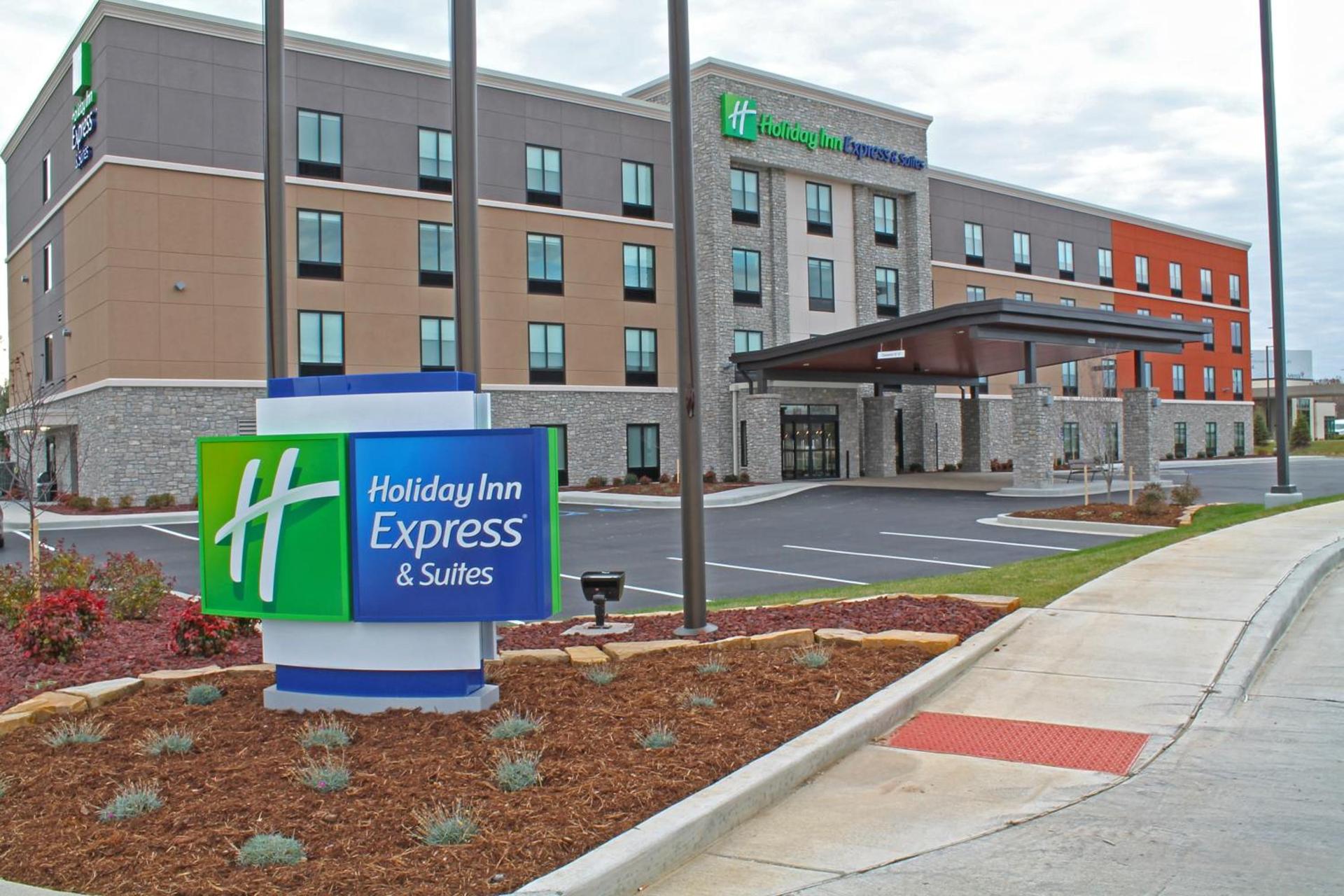 Holiday Inn Express & Suites - St. Louis South - I-55 by IHG photo 1