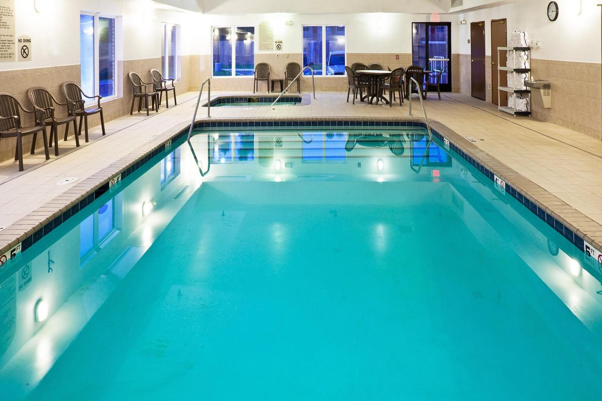 Quality Inn & Suites Bethany - Oklahoma City West photo 14