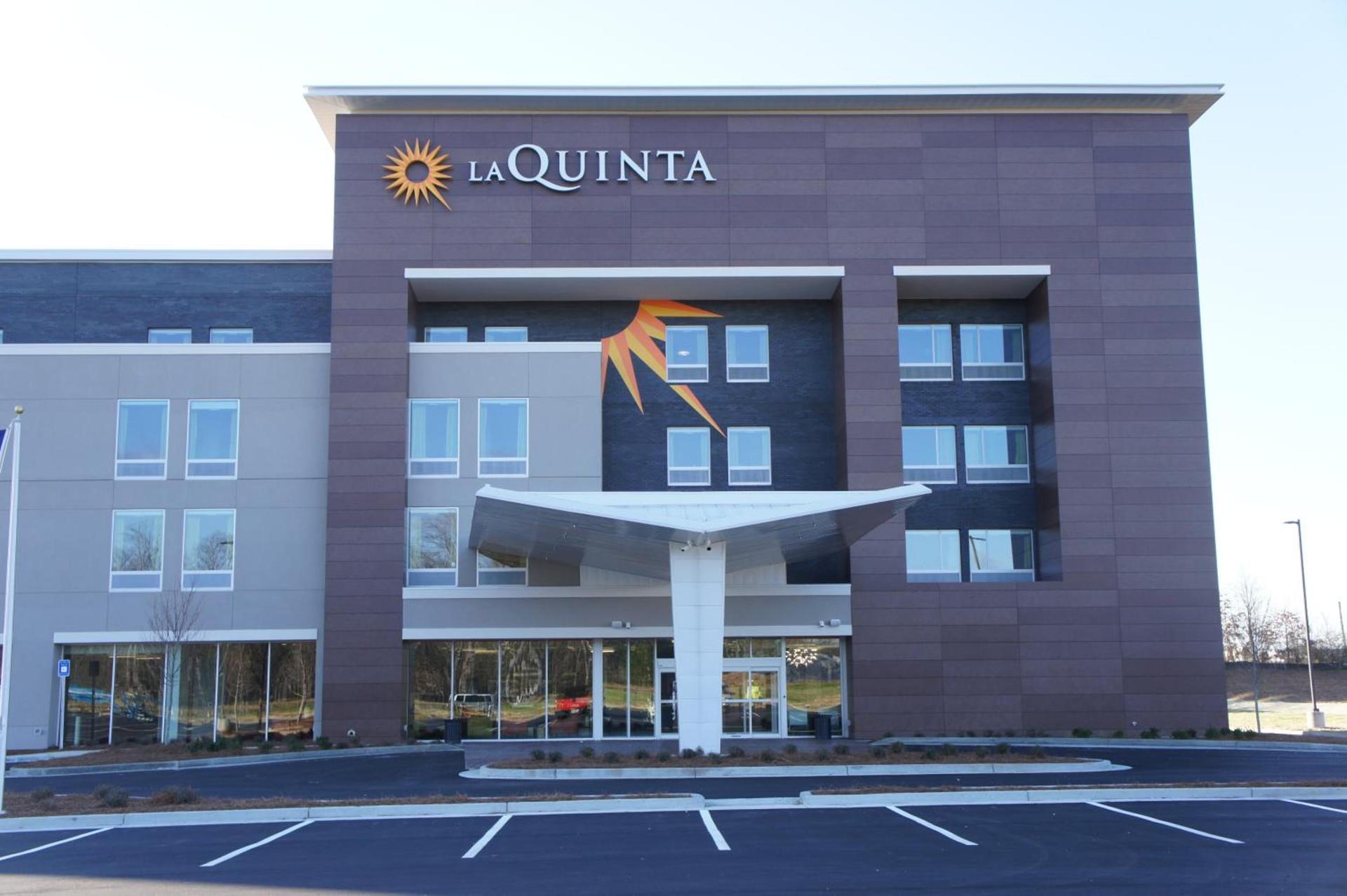 La Quinta Inn & Suites by Wyndham Braselton photo 22