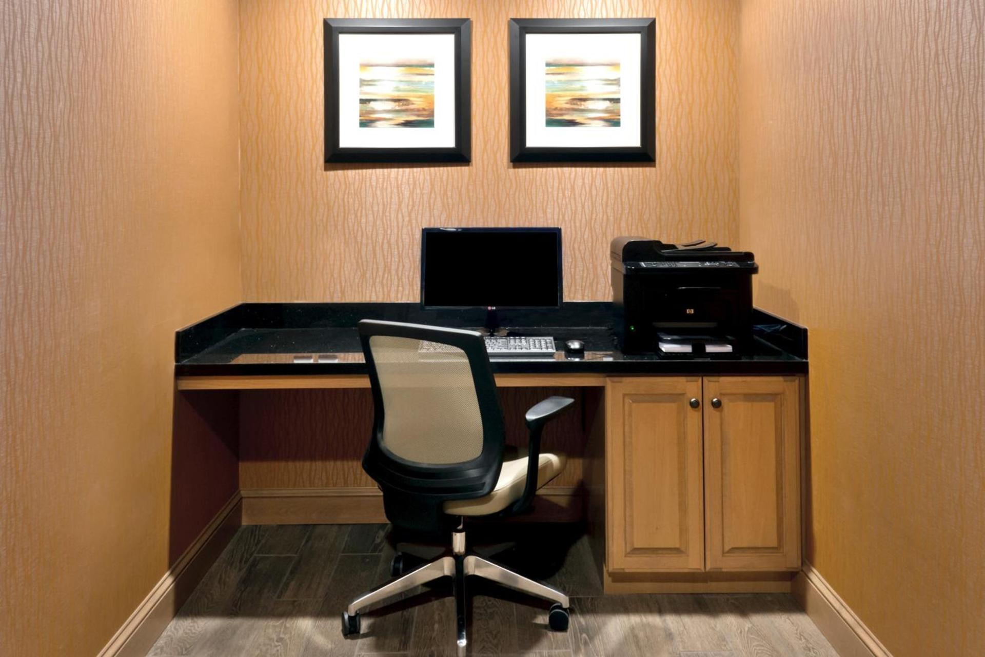 Holiday Inn Express Hotel & Suites Fraser Winter Park Area by IHG photo 10