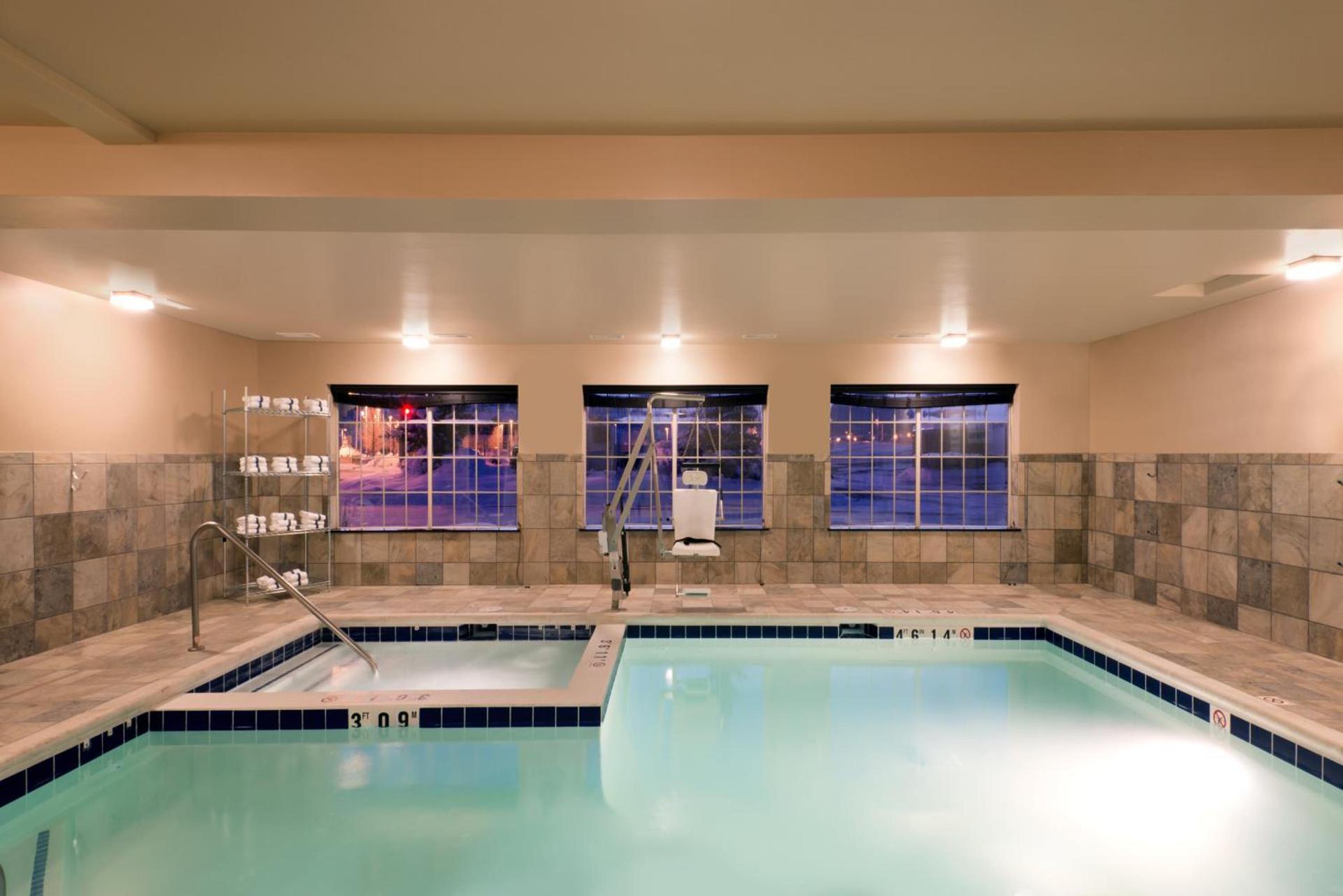 Holiday Inn Express Hotel & Suites Fraser Winter Park Area by IHG photo 48