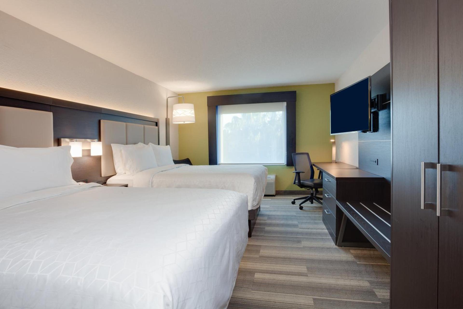 Holiday Inn Express Hotel & Suites Fort Lauderdale Airport/Cruise Port by IHG photo 29