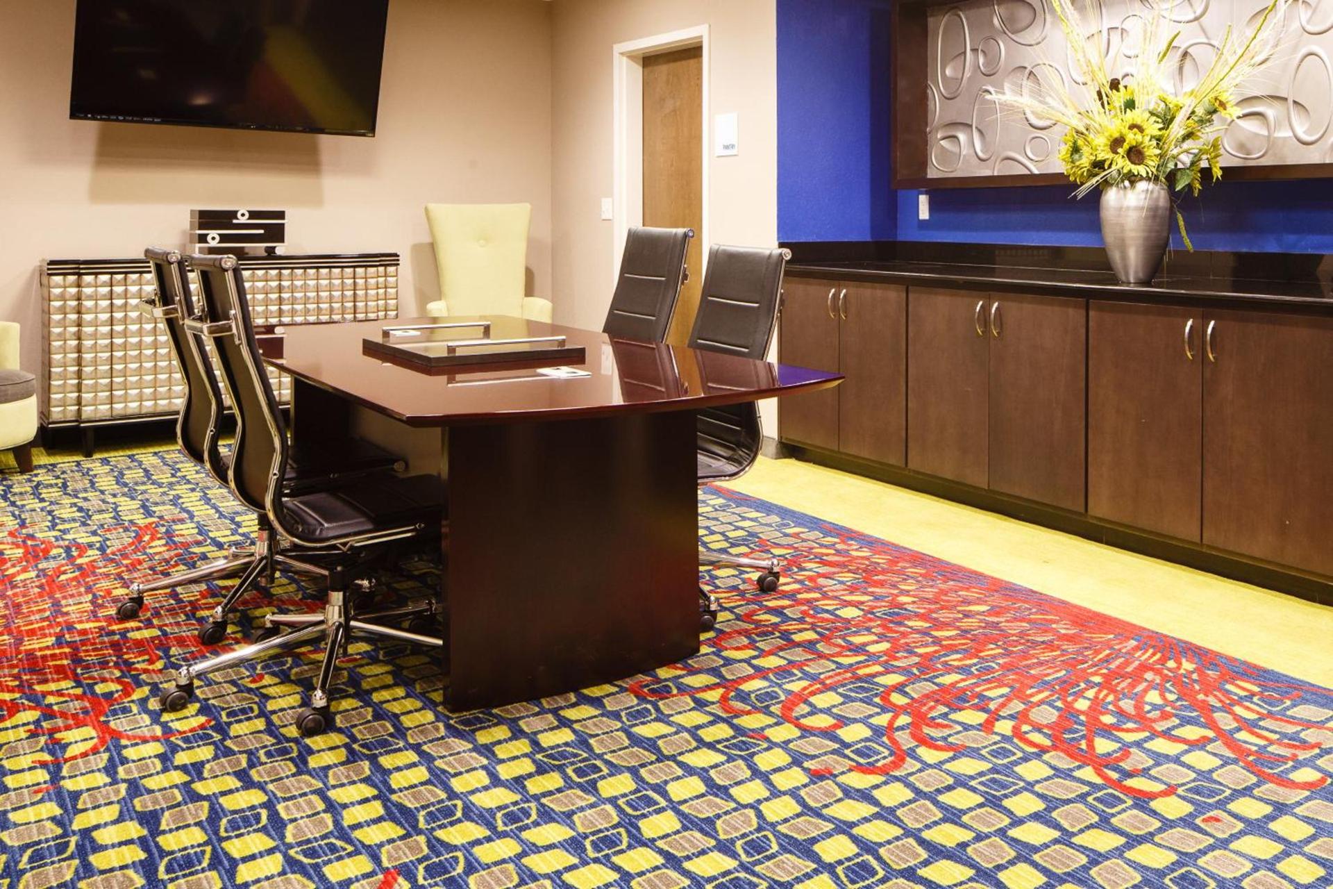 Holiday Inn Express El Reno by IHG photo 21