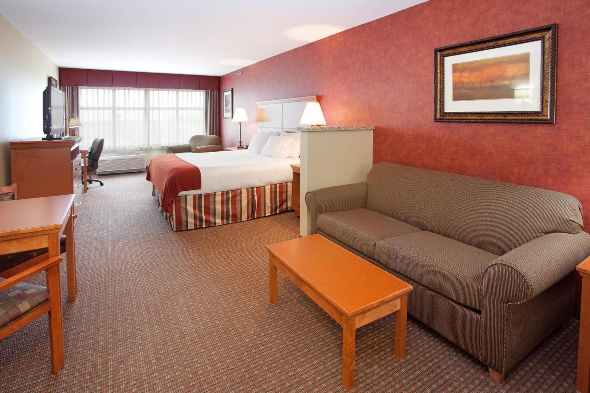 Holiday Inn Express Hotel & Suites Loveland by IHG photo 23