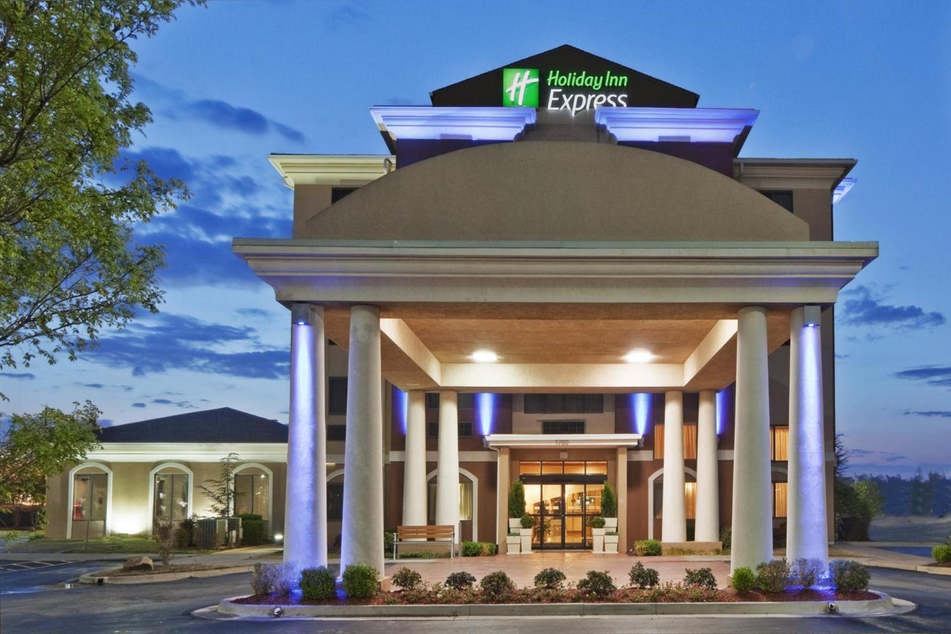 Holiday Inn Express & Suites Midwest City by IHG photo 12