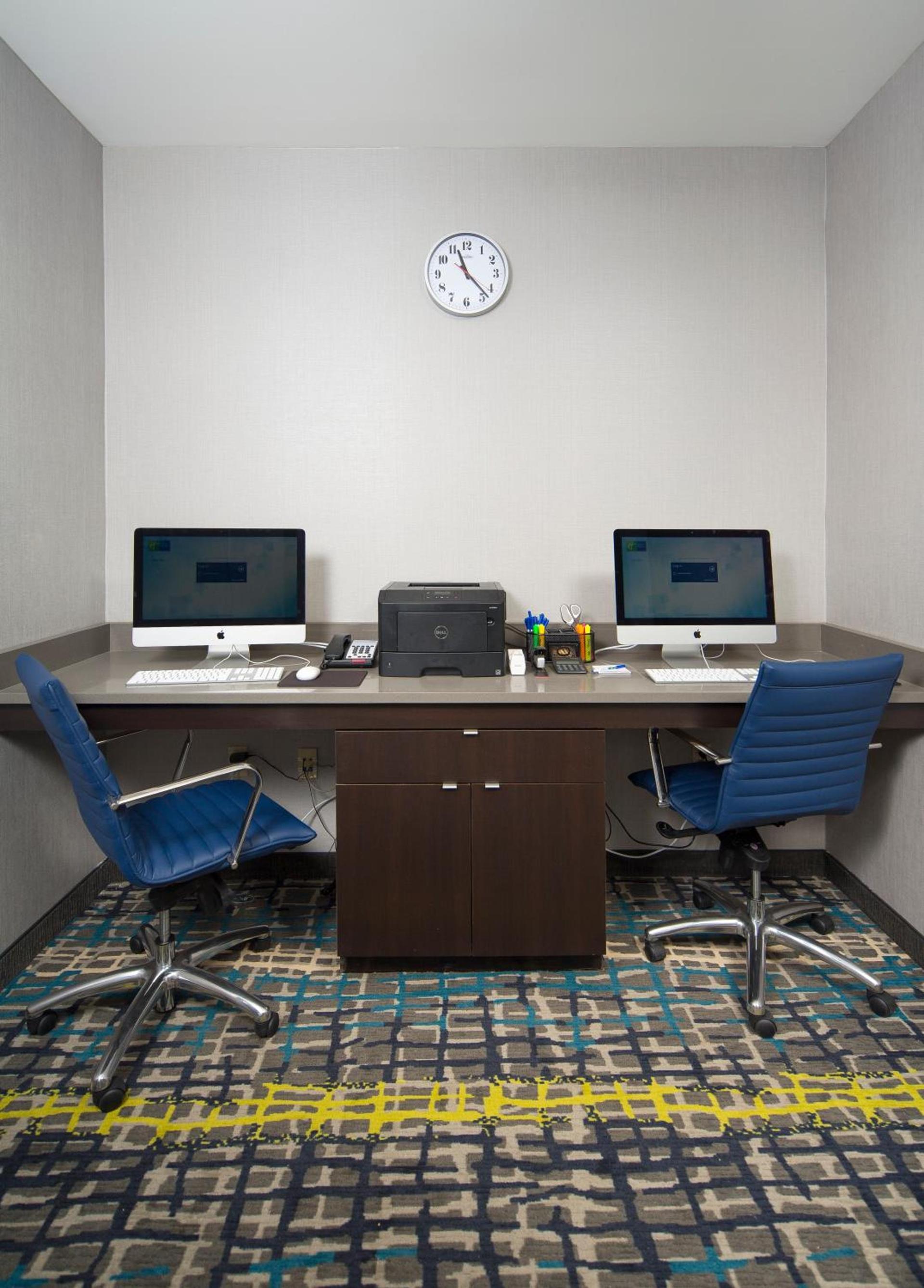 Holiday Inn Express & Suites Oklahoma City Downtown - Bricktown by IHG photo 15