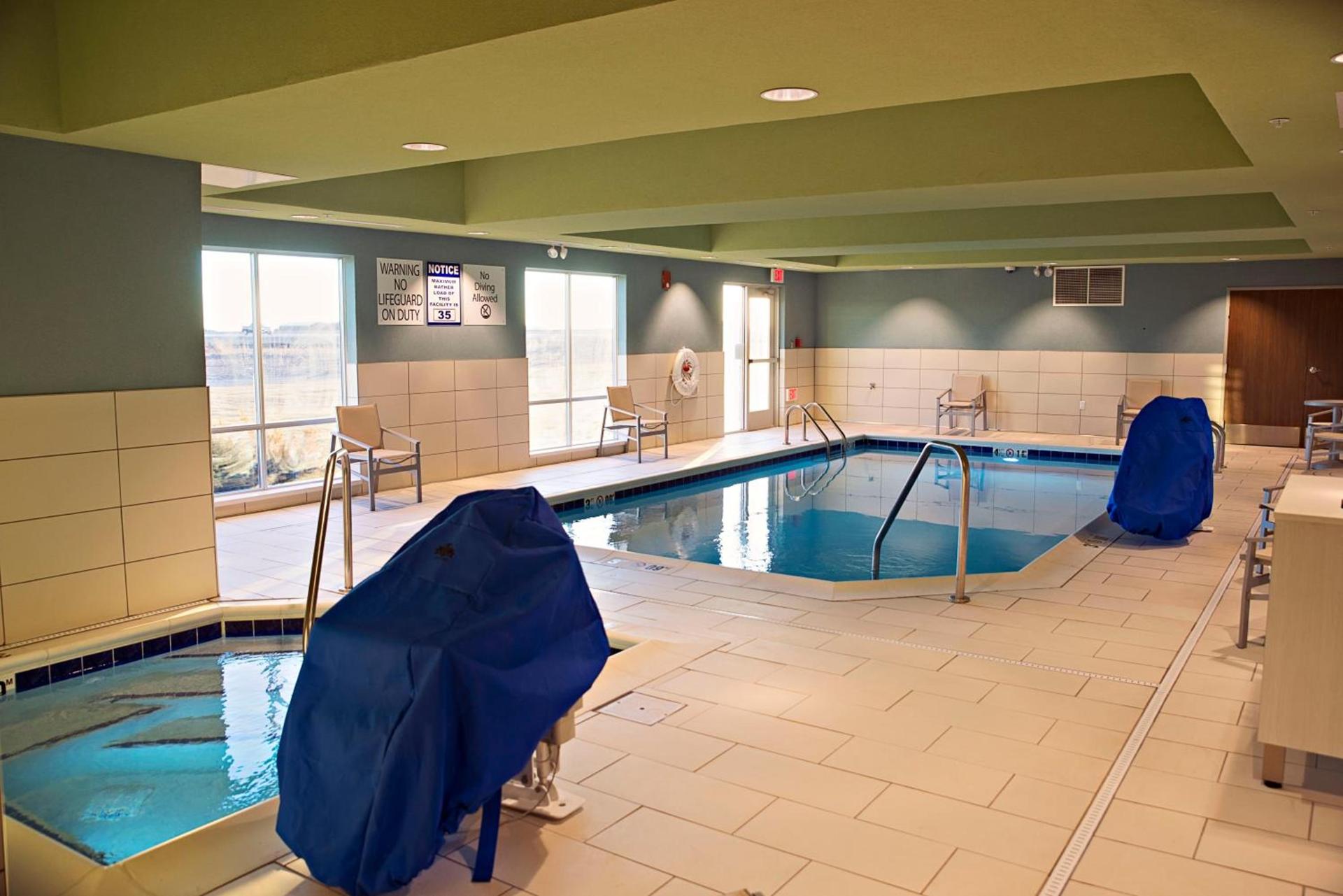 Holiday Inn Express & Suites - Rantoul by IHG photo 27