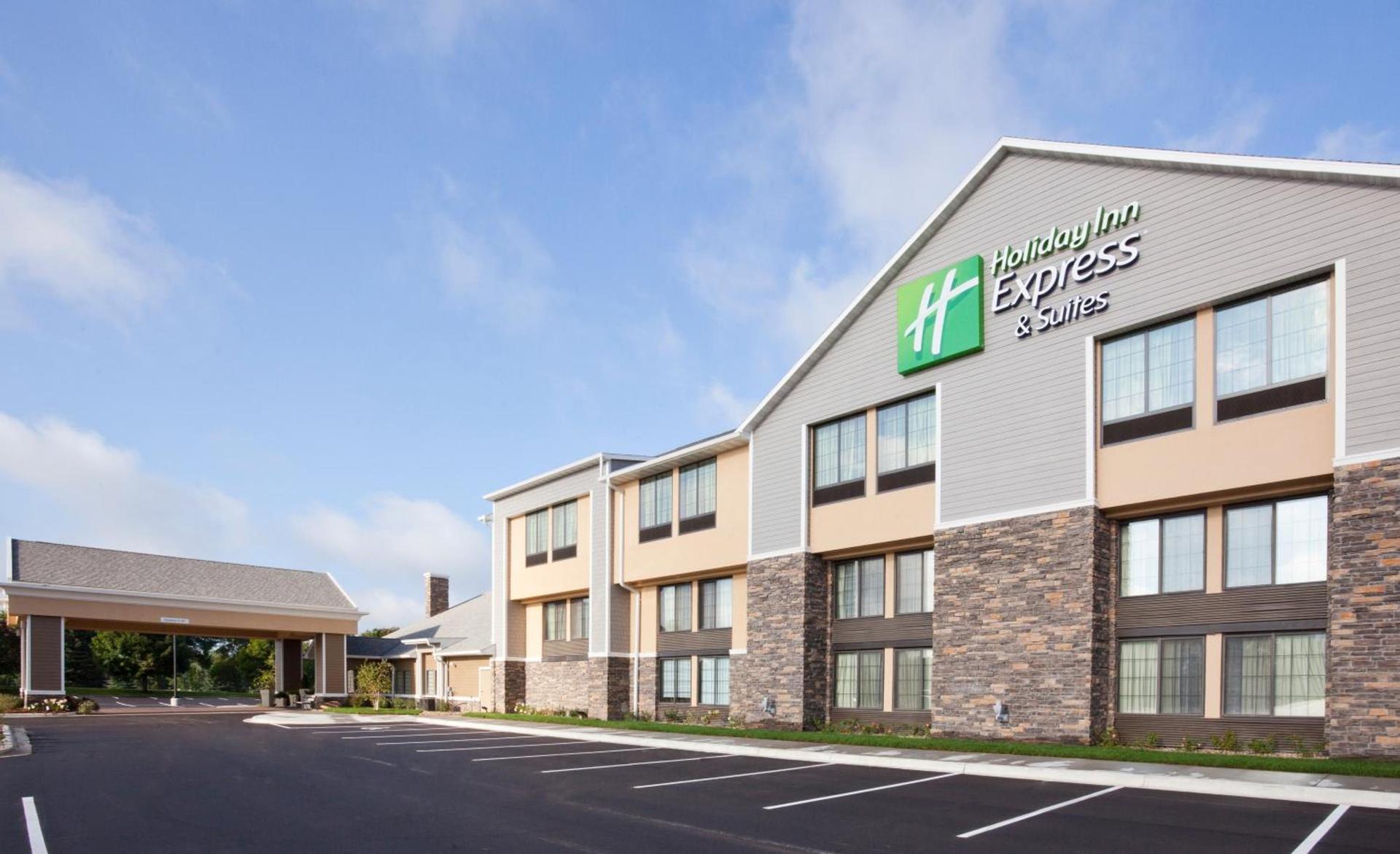 Holiday Inn Express & Suites Willmar by IHG photo 24