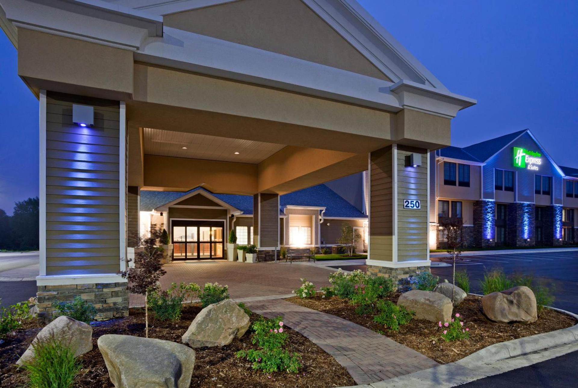 Holiday Inn Express & Suites Willmar by IHG photo 21