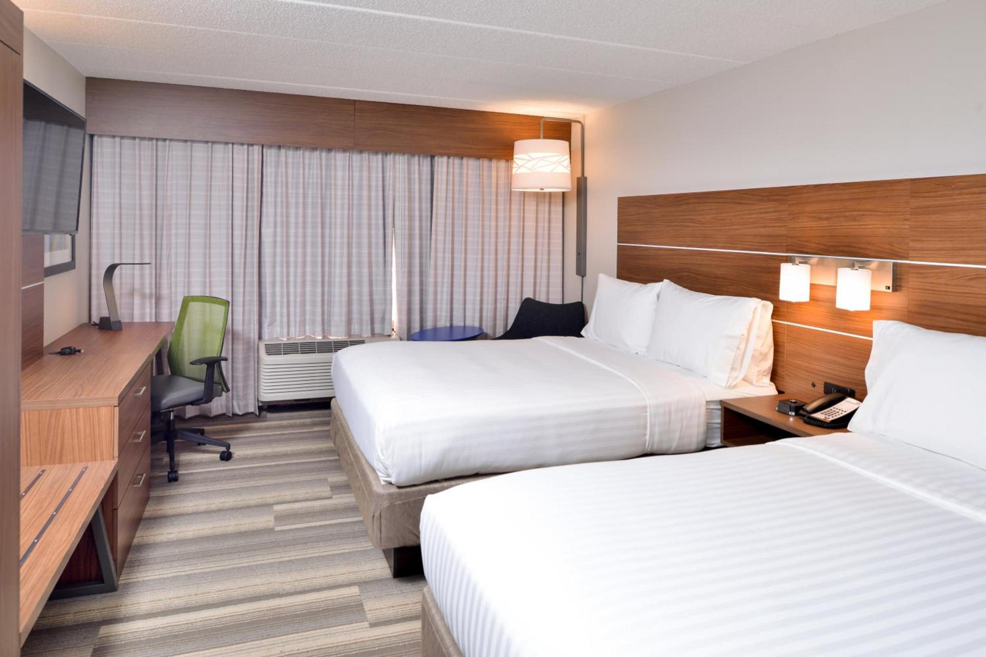 Holiday Inn Express & Suites Indianapolis Dtn-Conv Ctr Area by IHG photo 26