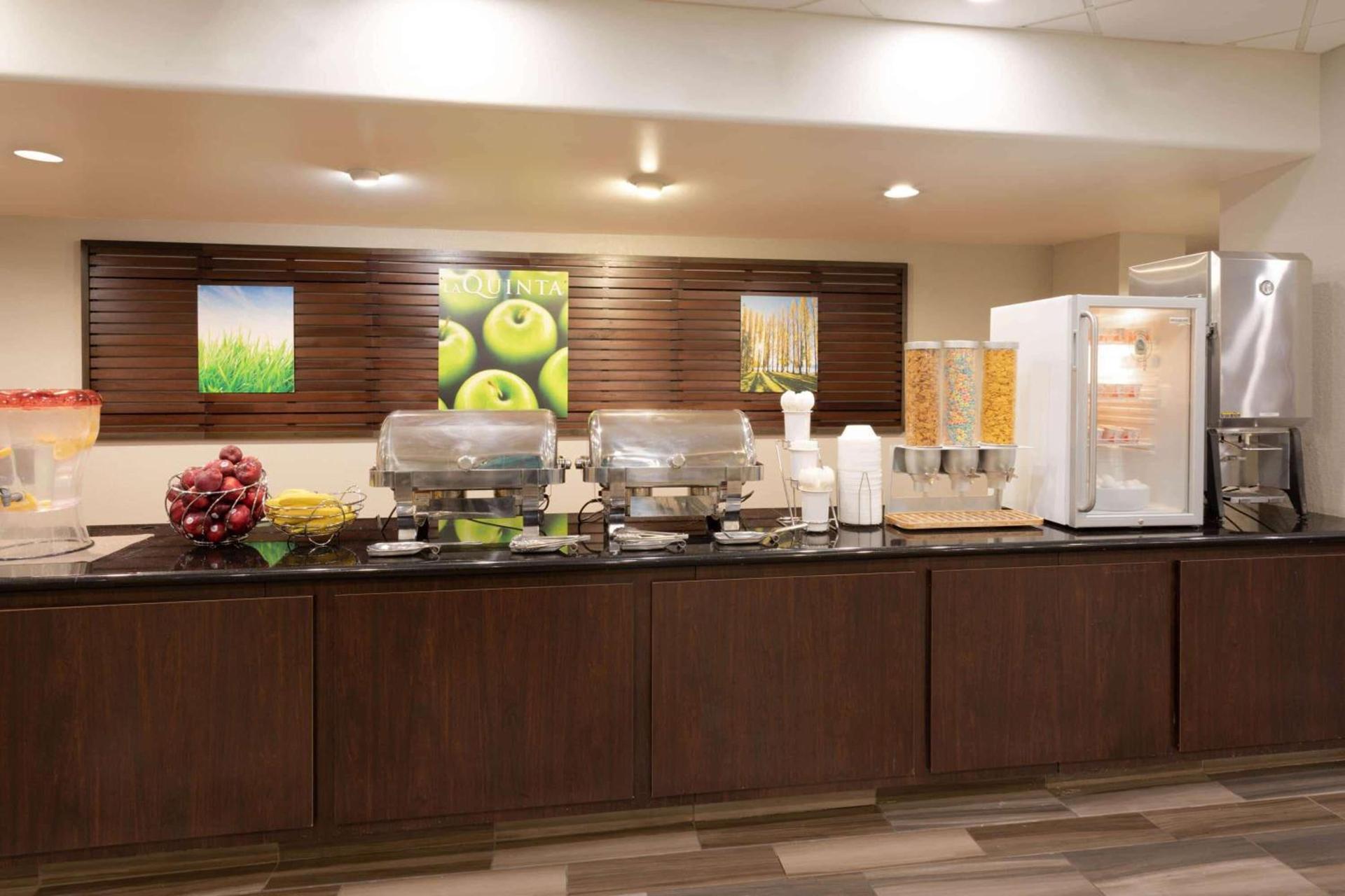 Bloom Hotel photo 6