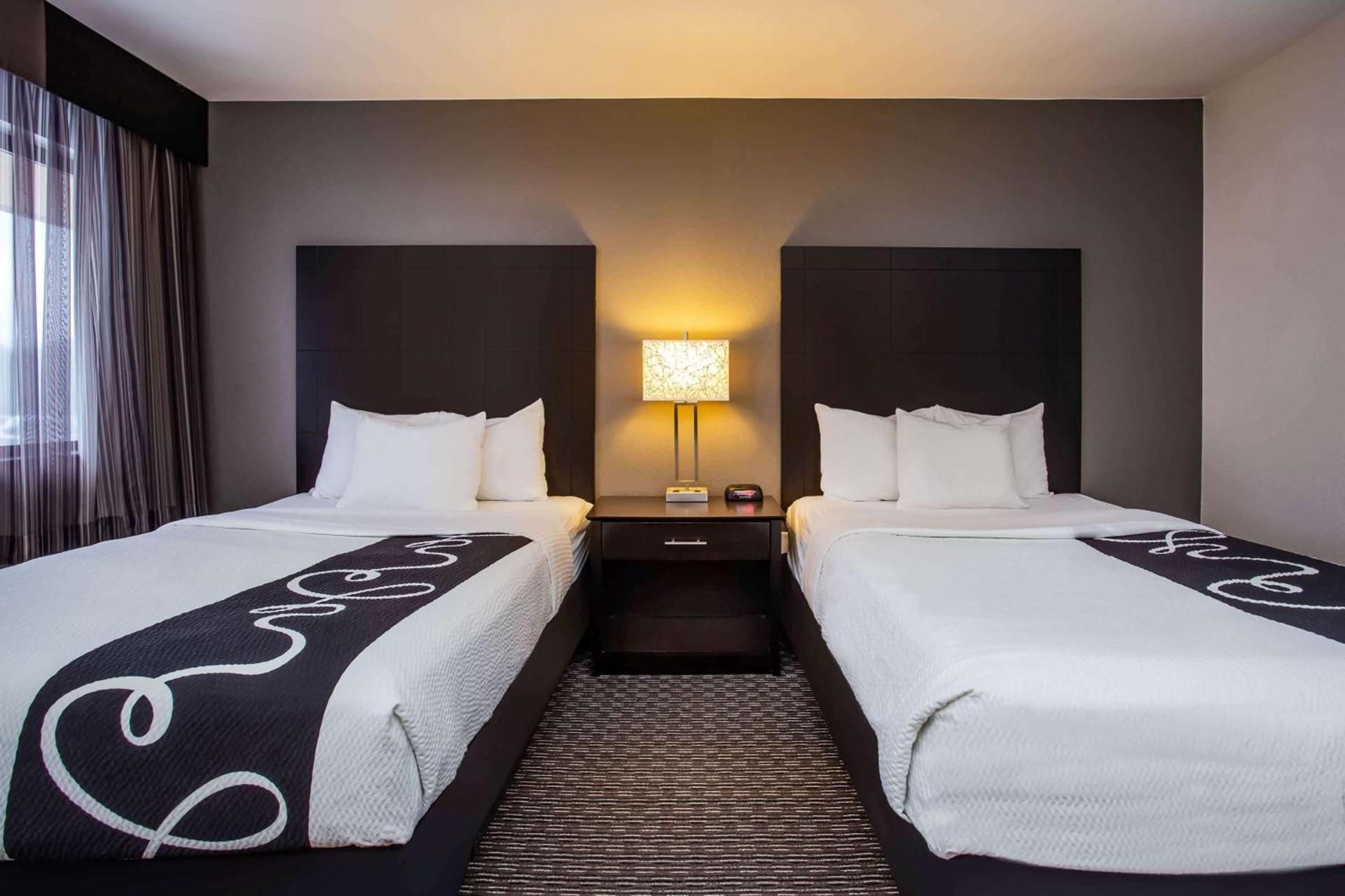 La Quinta Inn by Wyndham Oshkosh photo 21