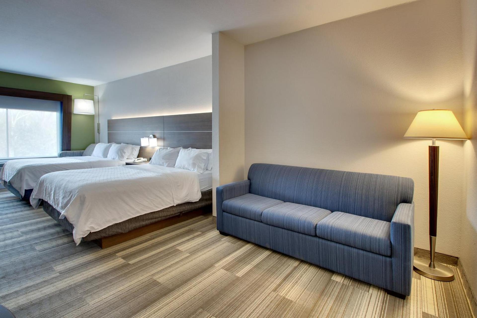 Holiday Inn Express & Suites Laurel by IHG photo 18