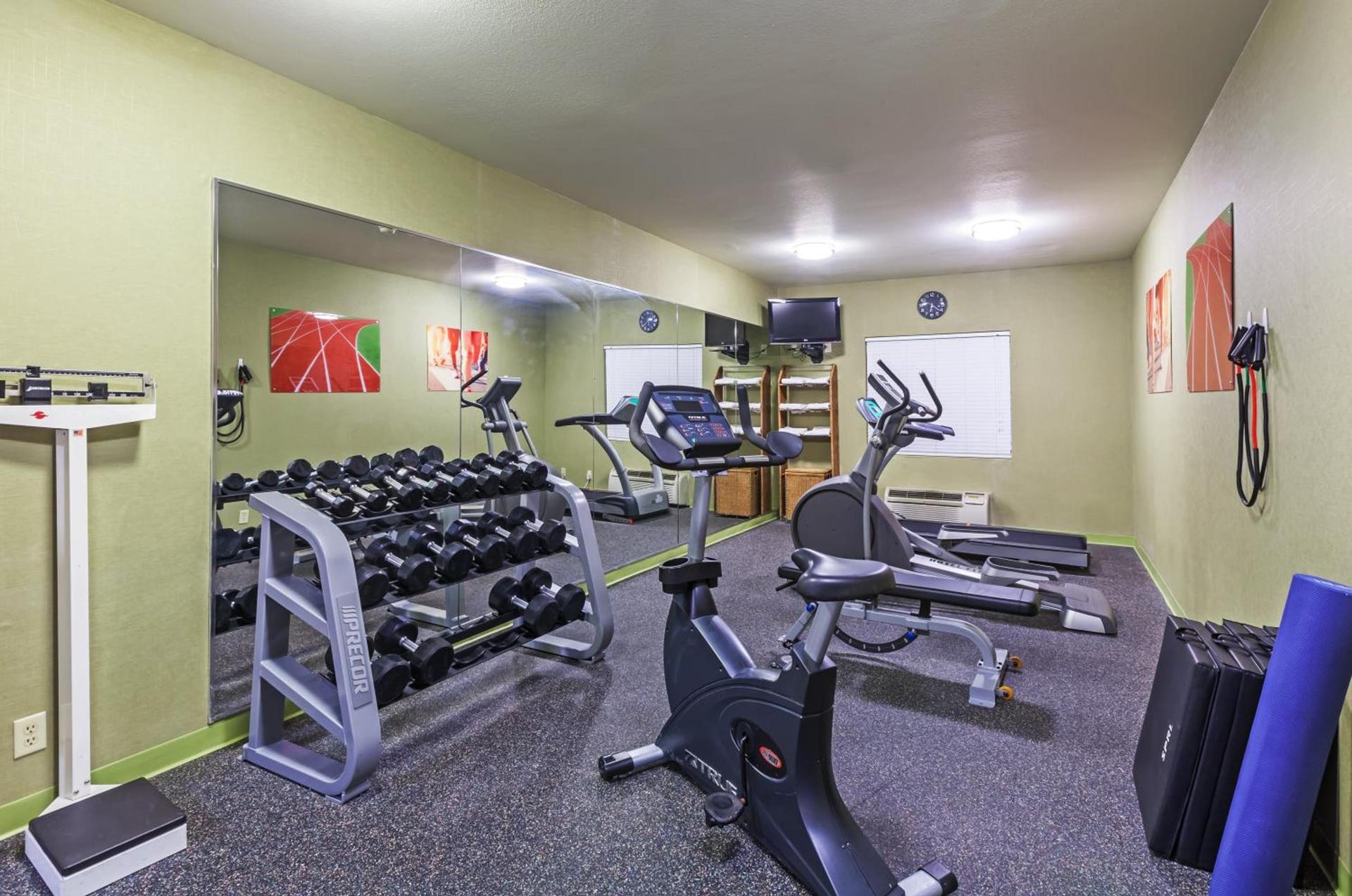 Holiday Inn Express Hotel & Suites Eagle Pass by IHG photo 24