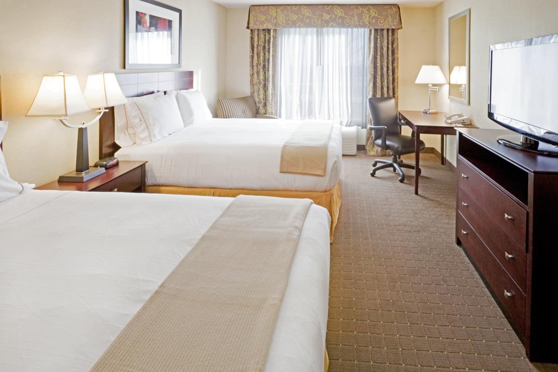Holiday Inn Express Hotel & Suites Eagle Pass by IHG photo 11