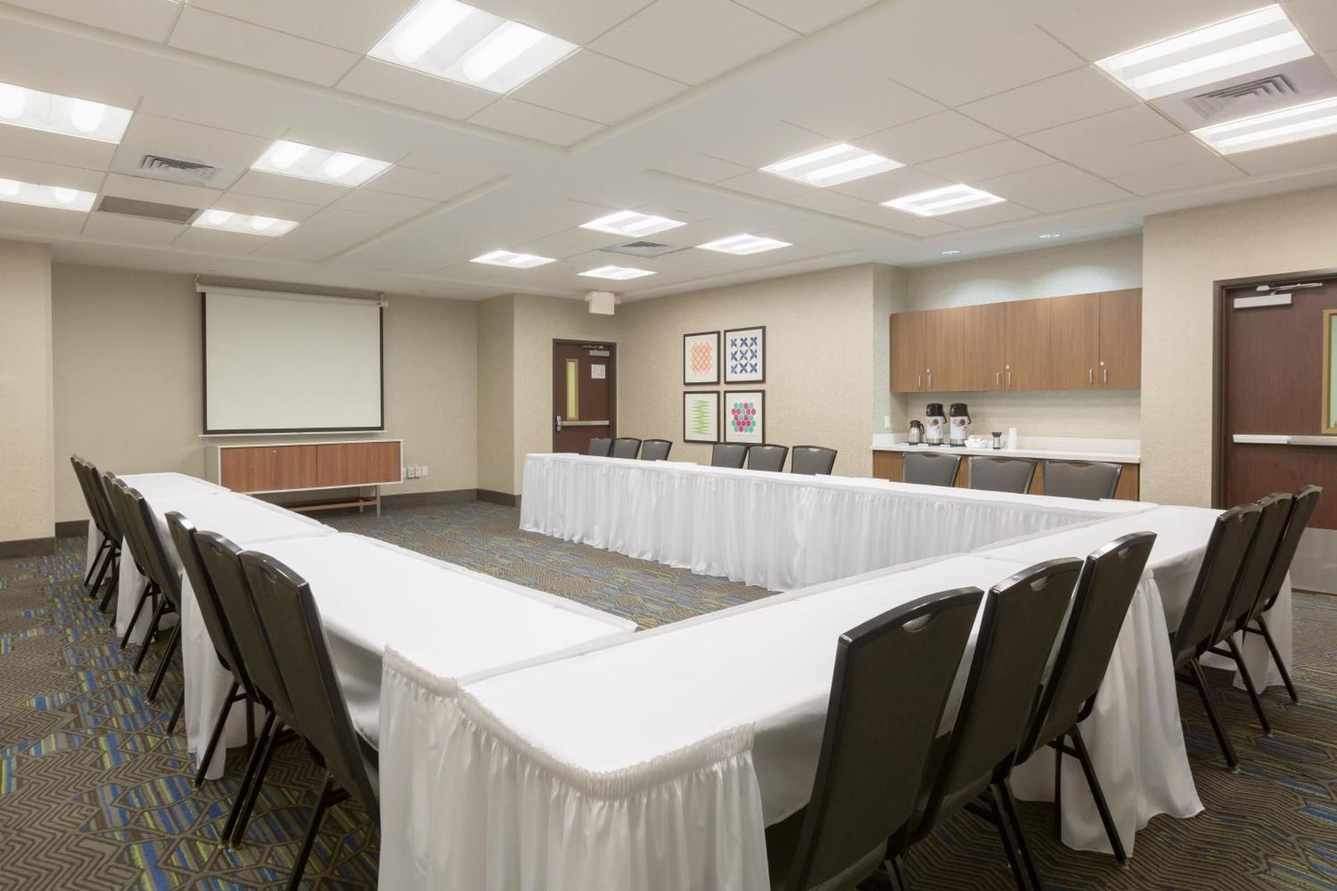 Holiday Inn Express Hotel & Suites Eugene Downtown - University by IHG photo 62