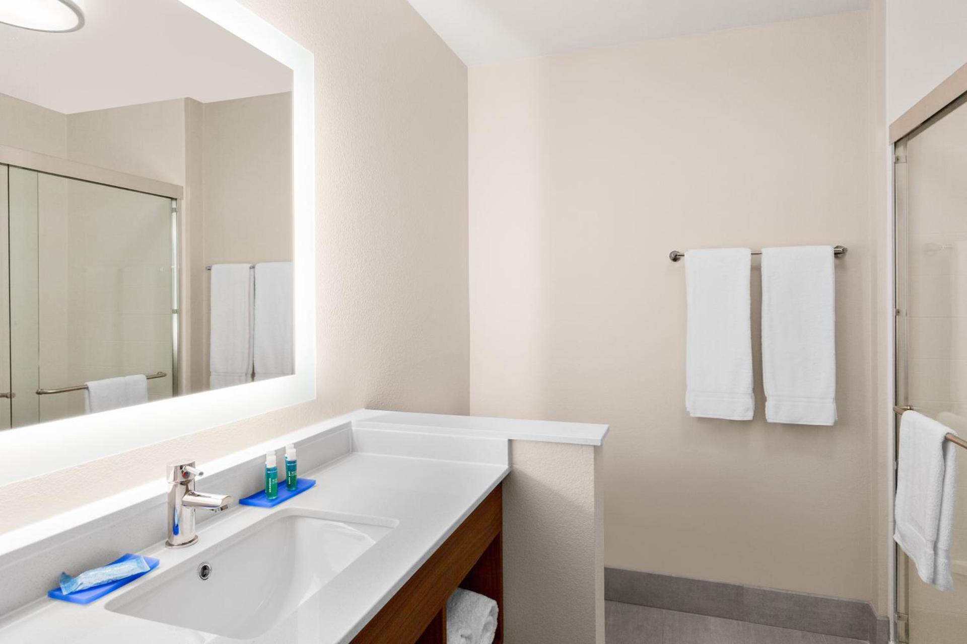 Holiday Inn Express & Suites - Union Gap - Yakima Area by IHG photo 34