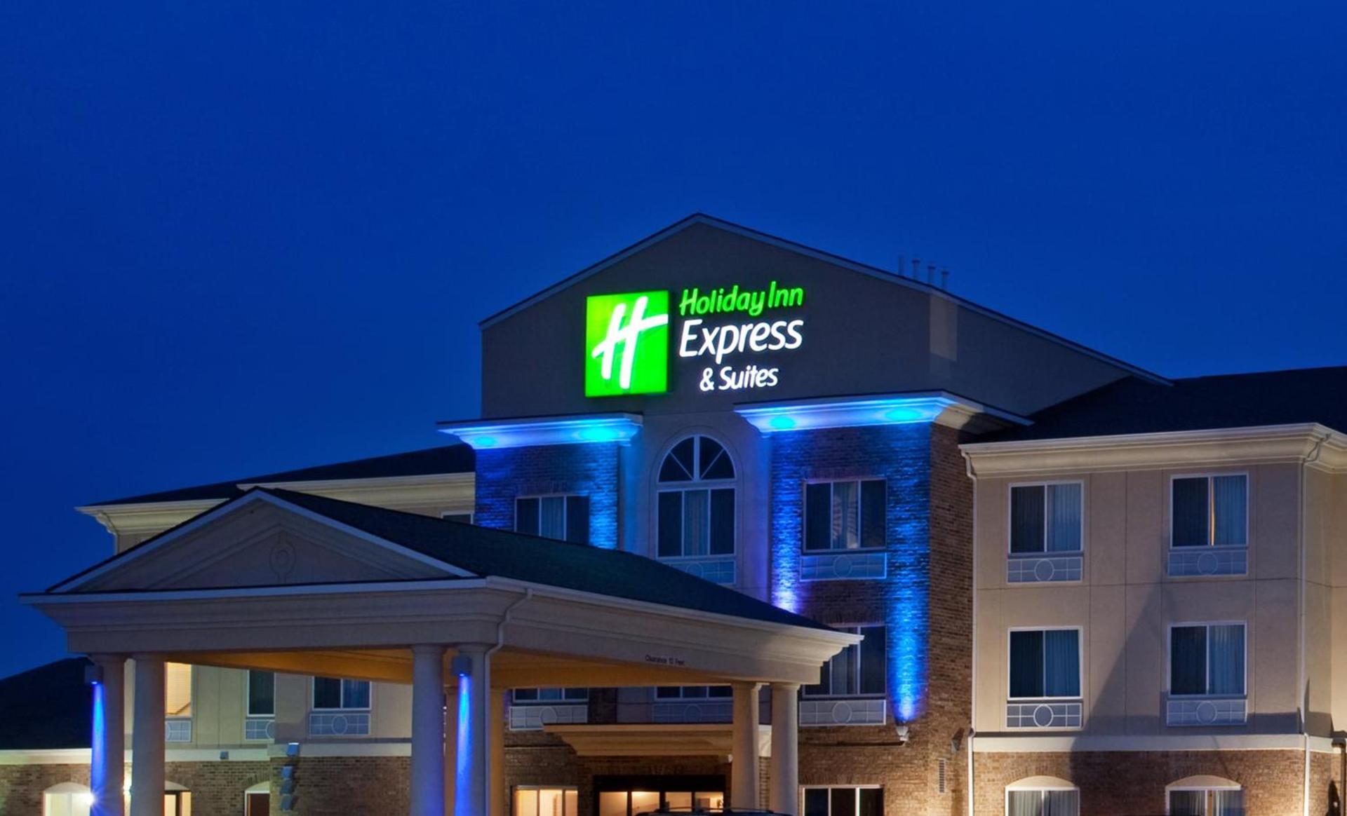Holiday Inn Express Hotel & Suites Mattoon by IHG photo 33