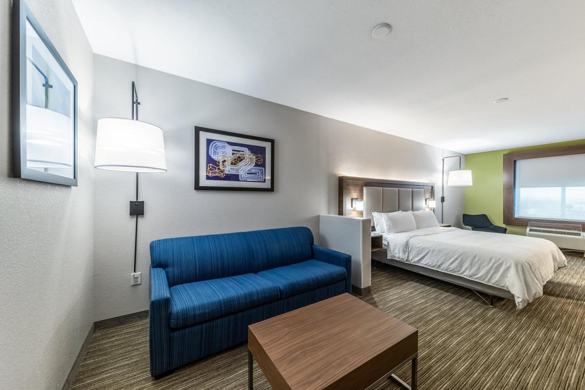 Holiday Inn Express & Suites Fort Worth - Fossil Creek by IHG photo 32