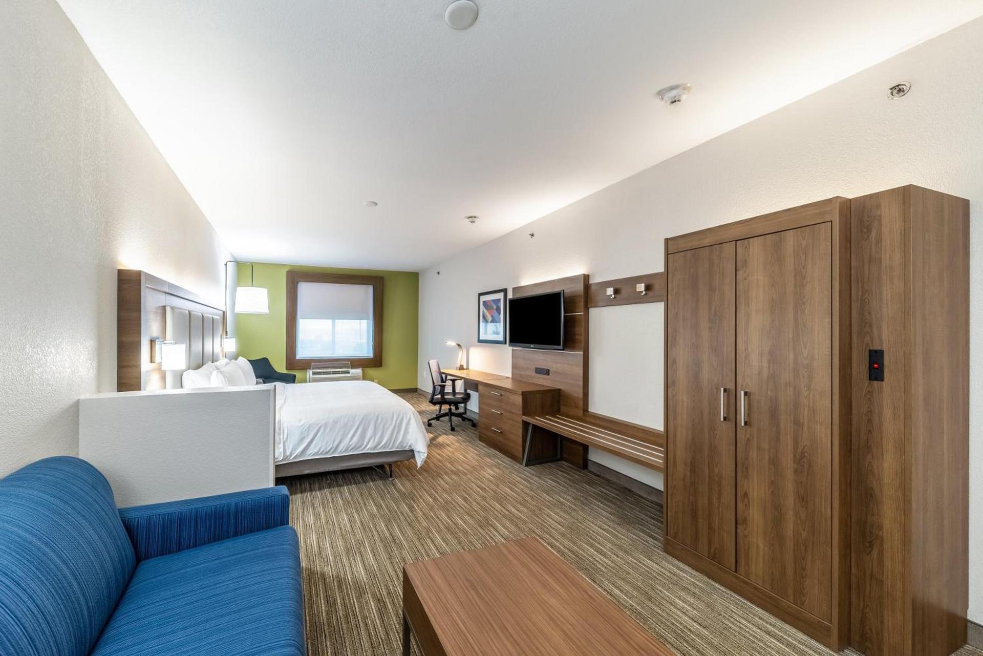 Holiday Inn Express & Suites Fort Worth - Fossil Creek by IHG photo 31