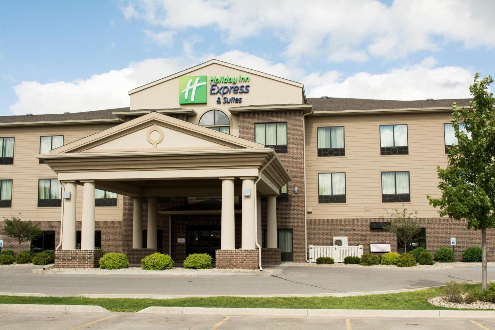 Holiday Inn Express & Suites - Mason City by IHG — hotel in Mason City