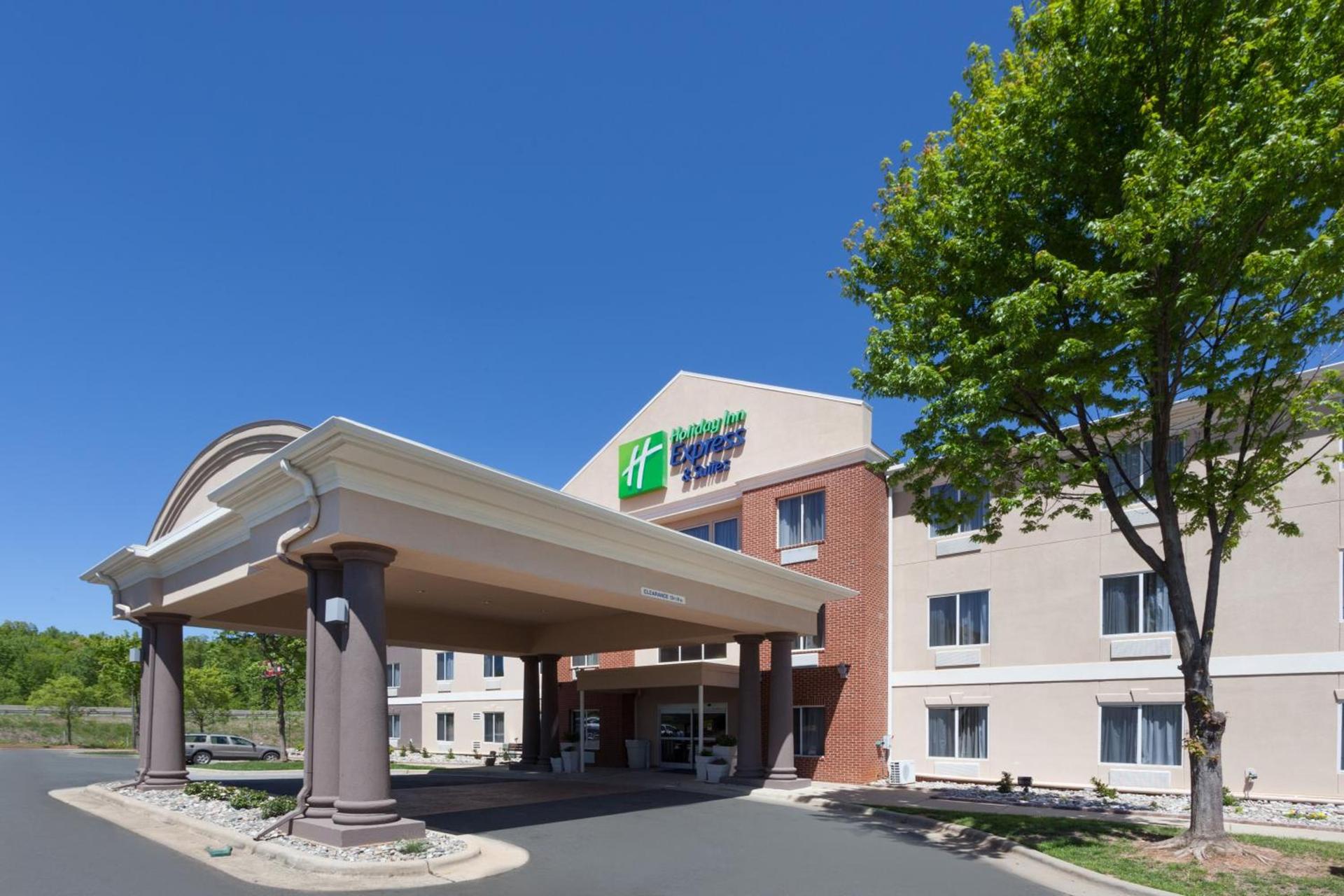 Holiday Inn Express Hotel & Suites Mebane by IHG photo 30