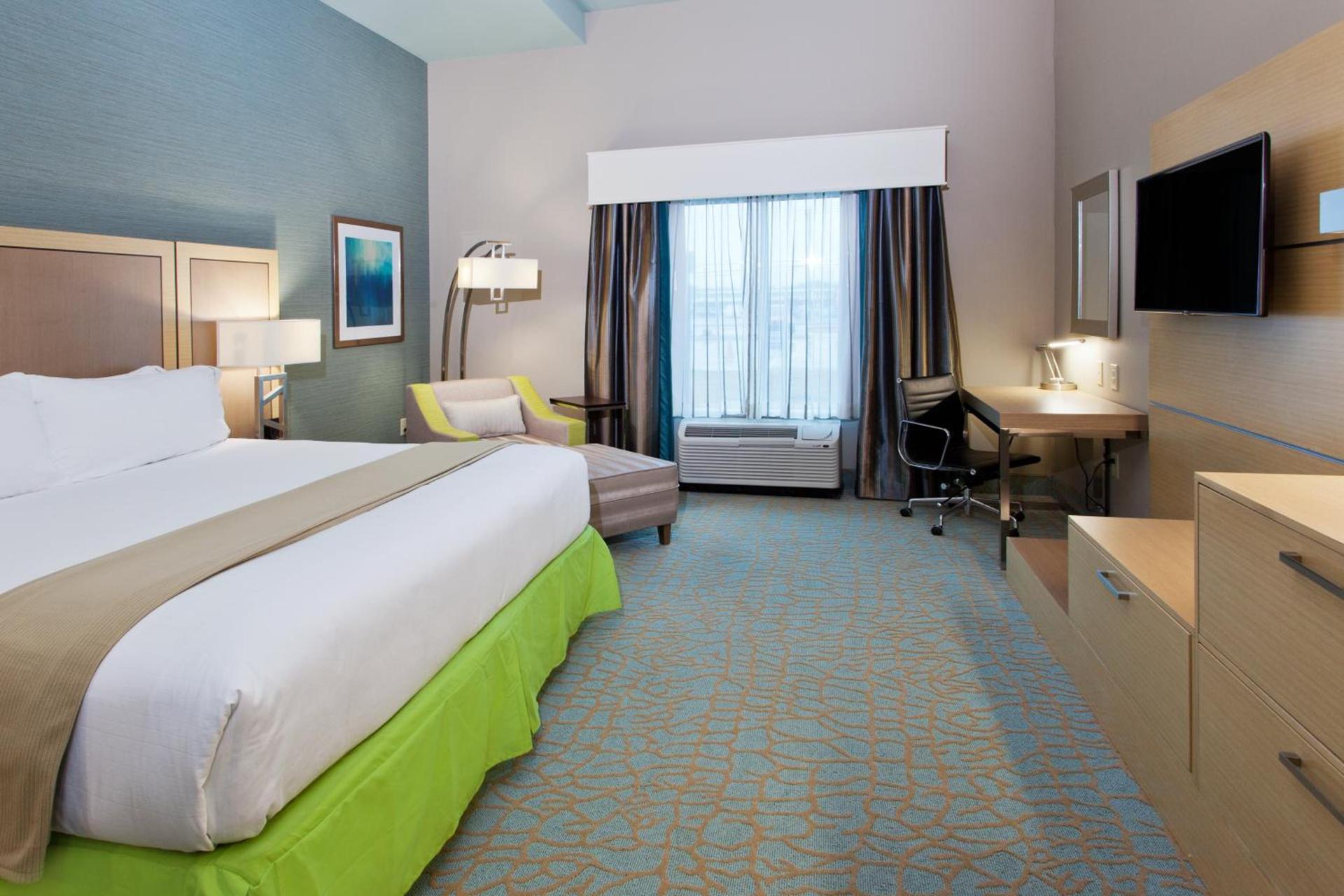 Holiday Inn Express & Suites Warner Robins North West by IHG photo 8