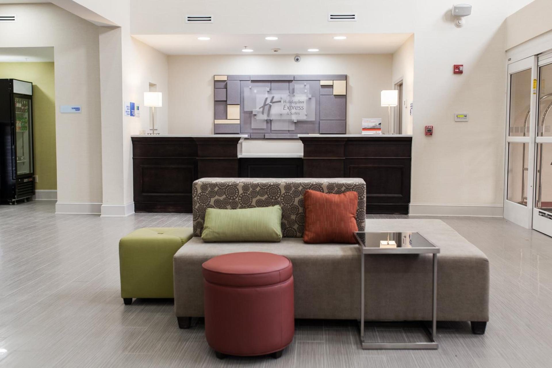 Holiday Inn Express & Suites Sweetwater by IHG photo 12