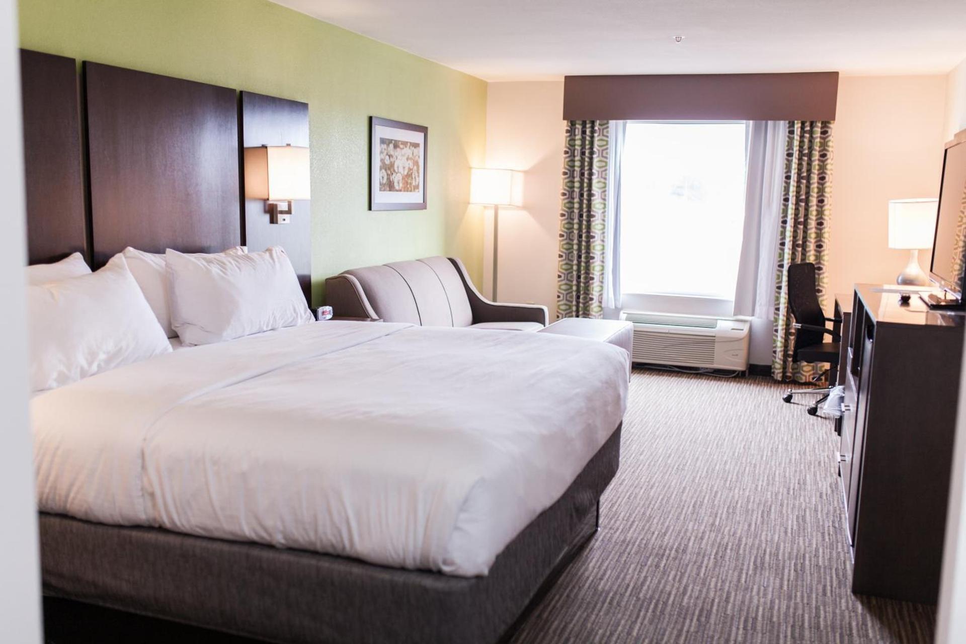 Holiday Inn Express & Suites Sweetwater by IHG photo 35
