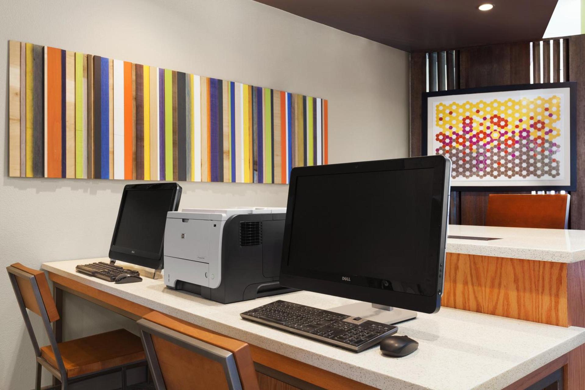Holiday Inn Express & Suites Edinburg- Mcallen Area by IHG photo 10
