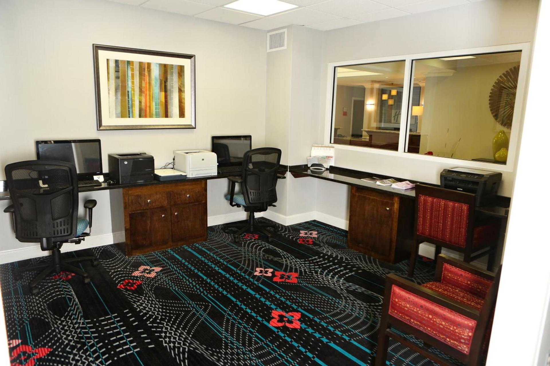 Holiday Inn Express Hotel & Suites - Sumter by IHG photo 11