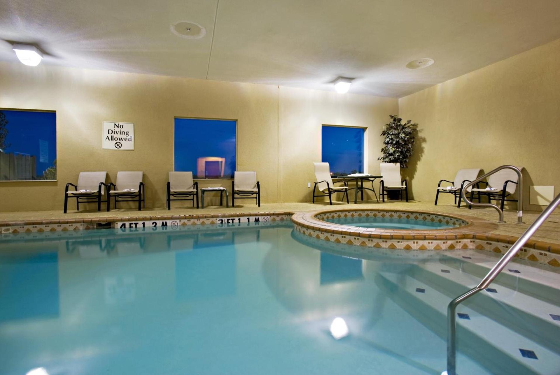 Holiday Inn Express Sweetwater by IHG photo 22