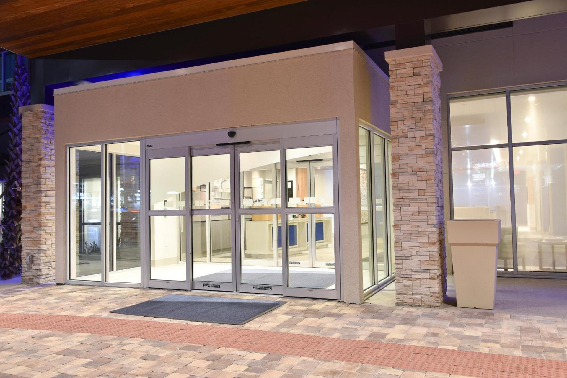 Holiday Inn Express & Suites - Orlando - Southeast by IHG photo 23
