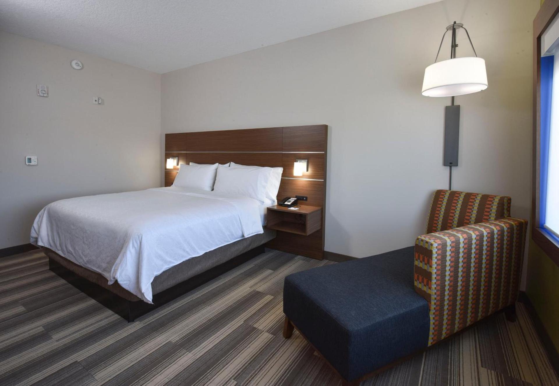 Holiday Inn Express & Suites - Orlando - Southeast by IHG photo 38