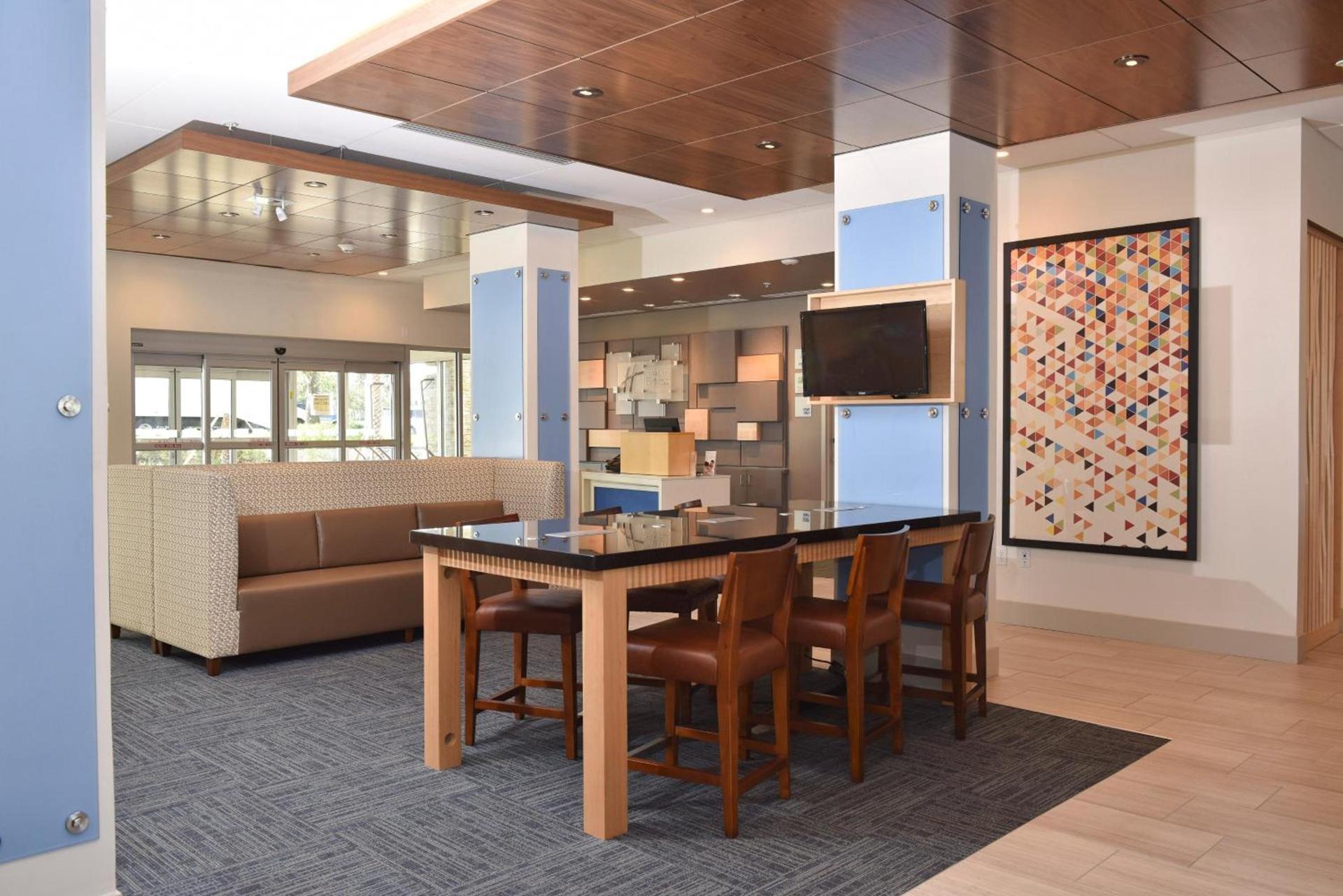 Holiday Inn Express & Suites - Orlando - Southeast by IHG photo 26