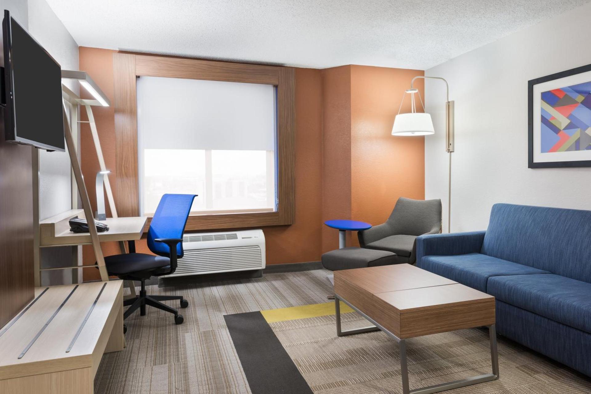 Holiday Inn Express & Suites - Nearest Universal Orlando by IHG photo 47