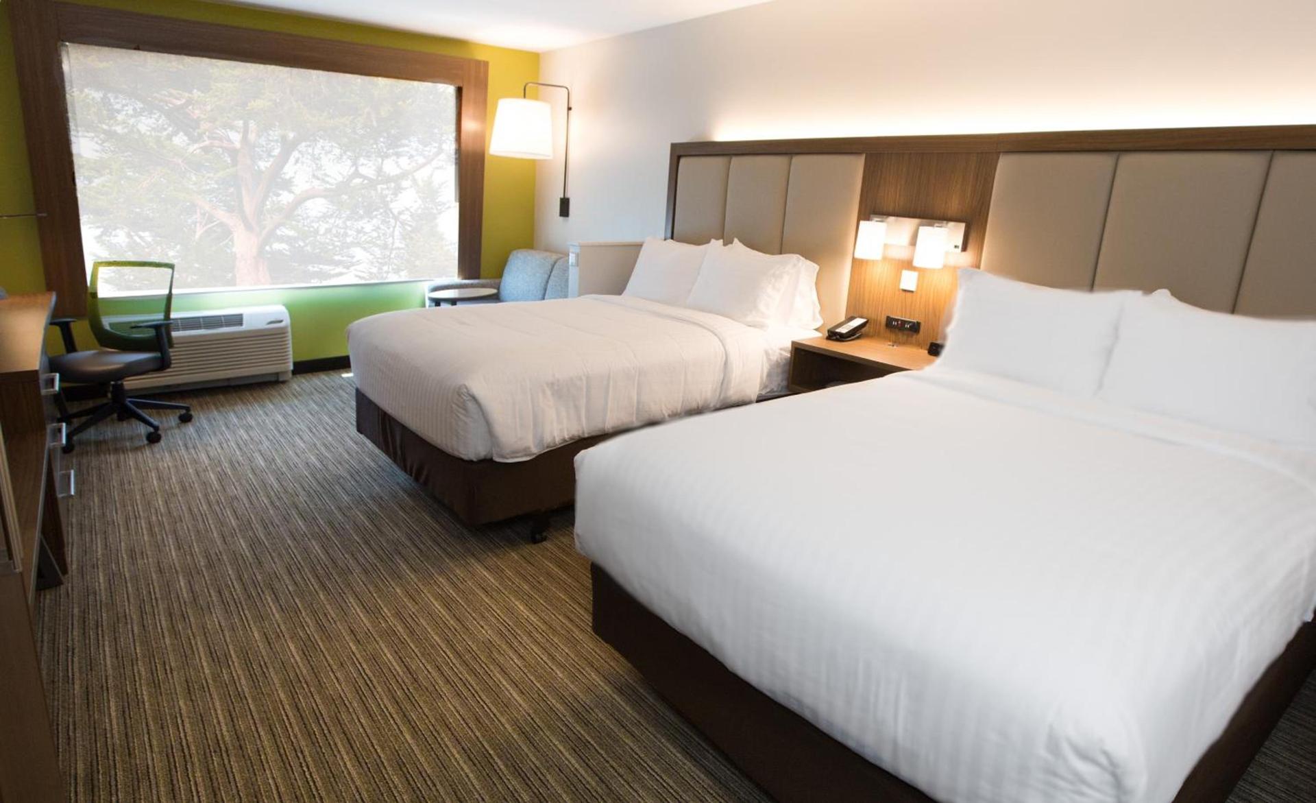 Holiday Inn Express & Suites Greenwood Mall by IHG photo 36