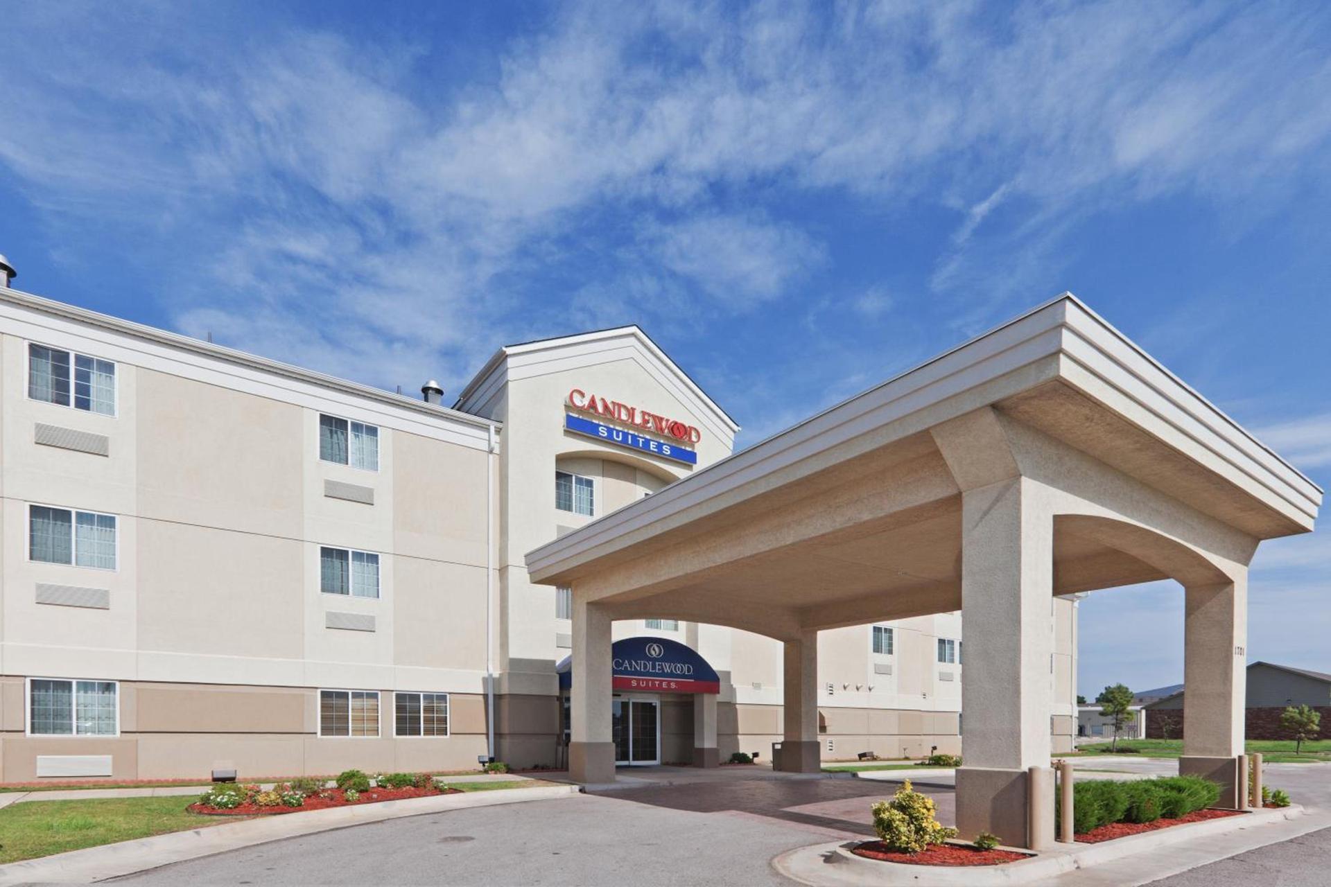 Candlewood Suites Oklahoma City-Moore by IHG photo 2