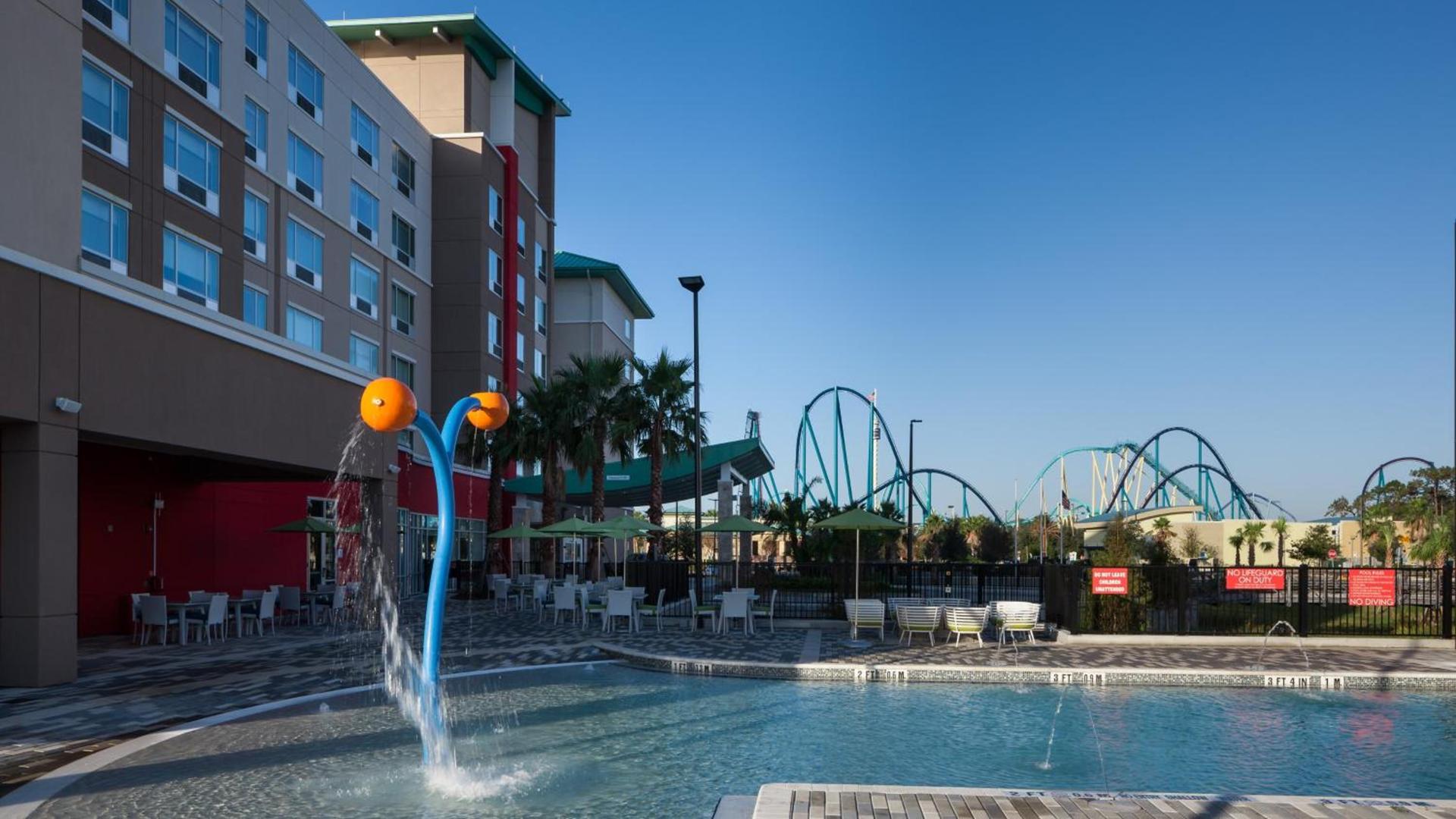 Holiday Inn Express & Suites Orlando At SeaWorld by IHG - With Free Shuttle Service to SeaWorld Parks photo 3