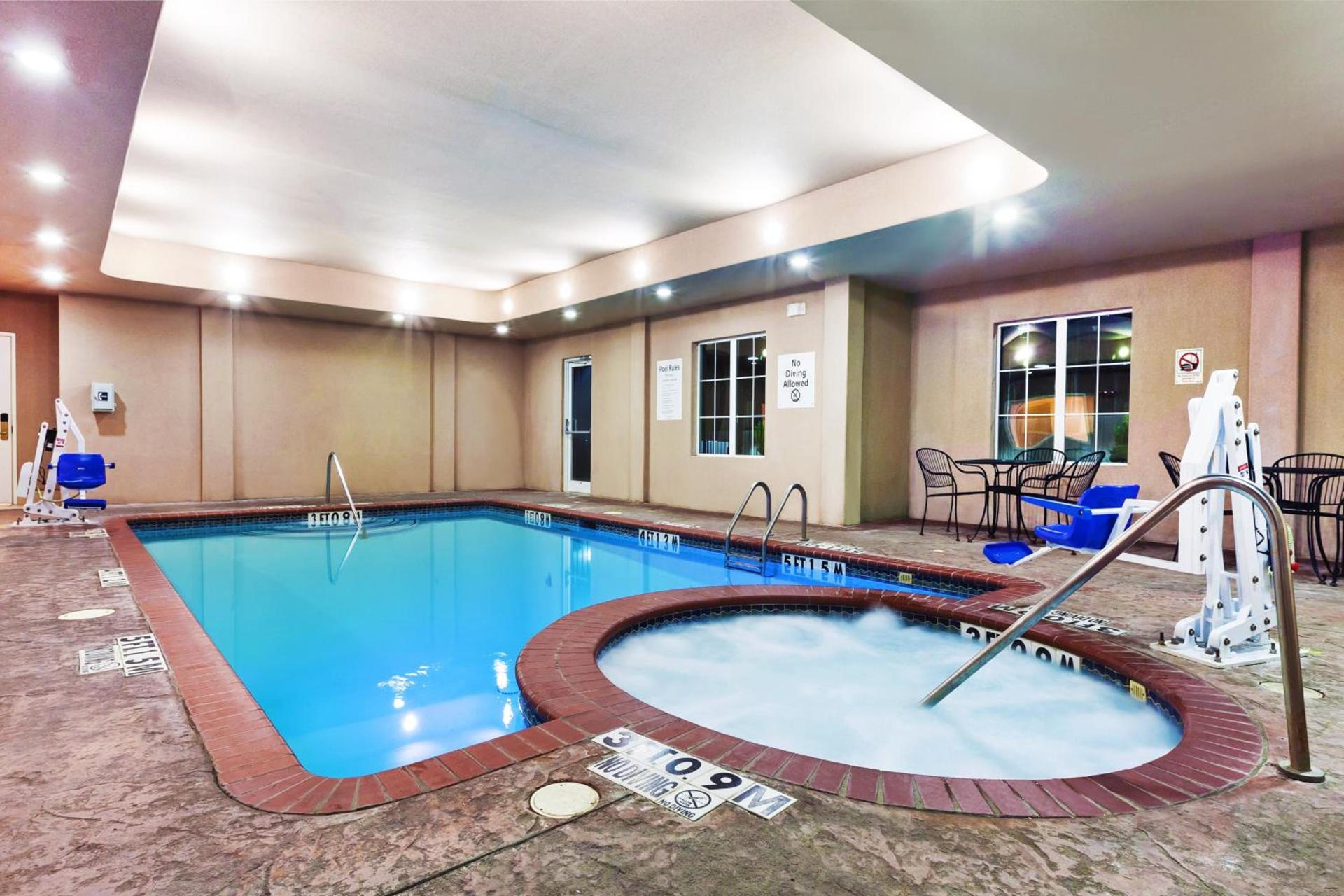 Holiday Inn Express Hotel & Suites Kilgore North by IHG photo 21