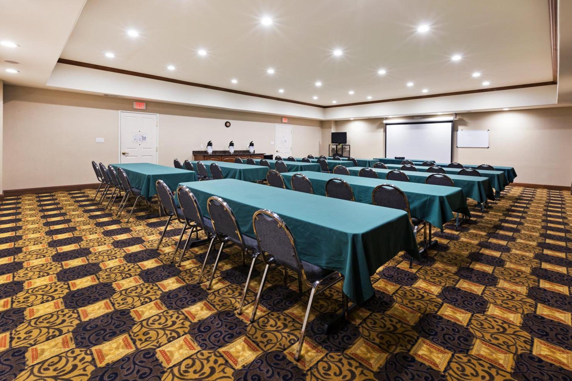 Holiday Inn Express Hotel & Suites Kilgore North by IHG photo 22