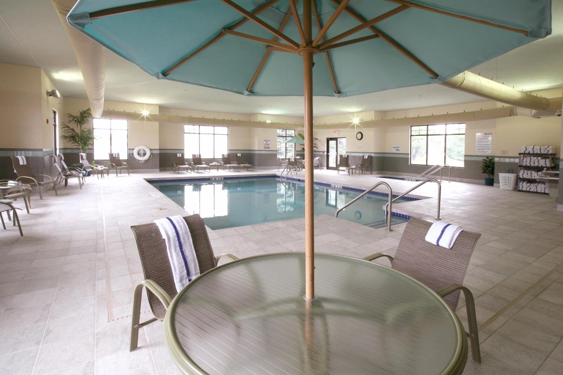 Holiday Inn Express & Suites Madison-Verona by IHG photo 35