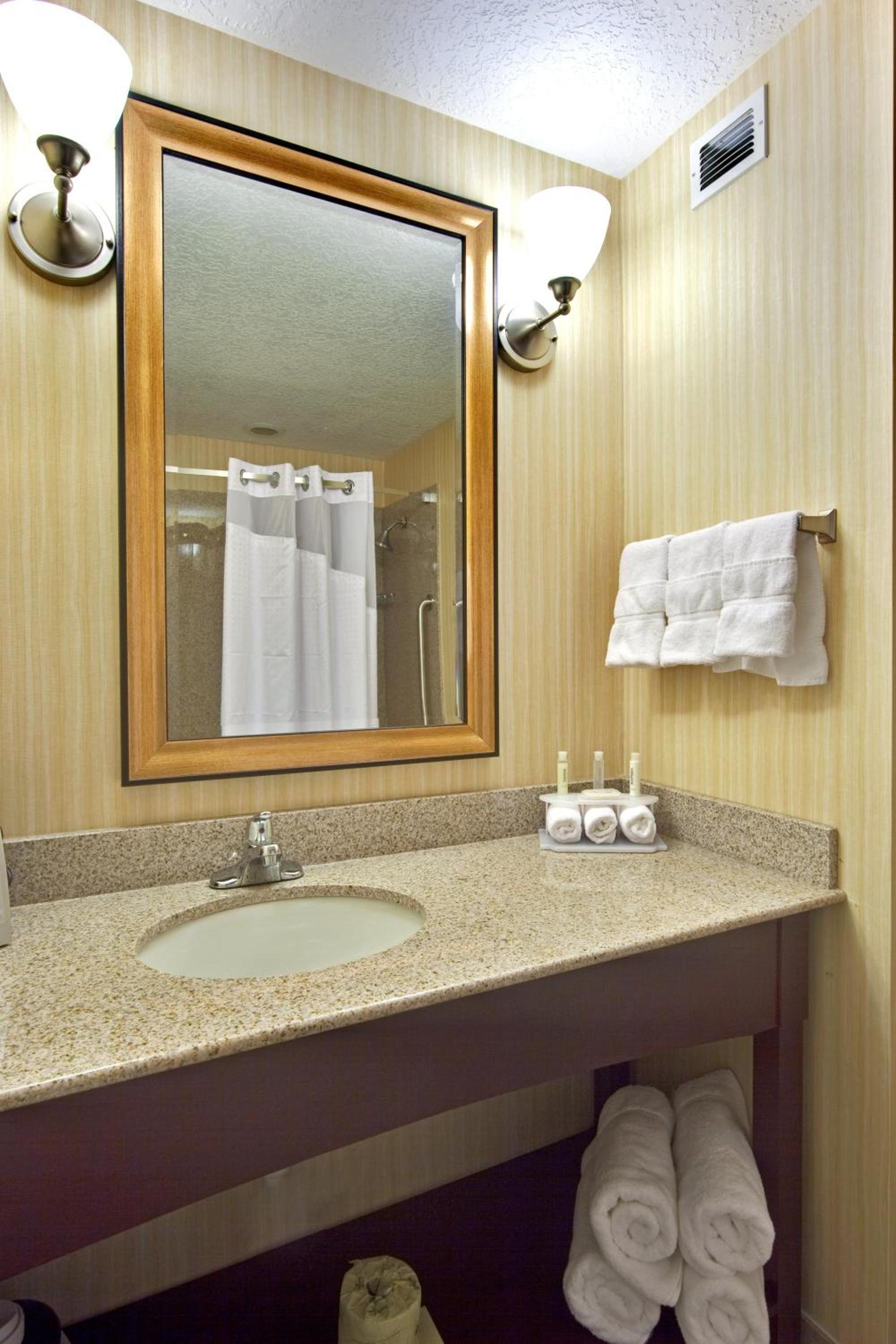 Holiday Inn Express Hotels Grants - Milan by IHG photo 16