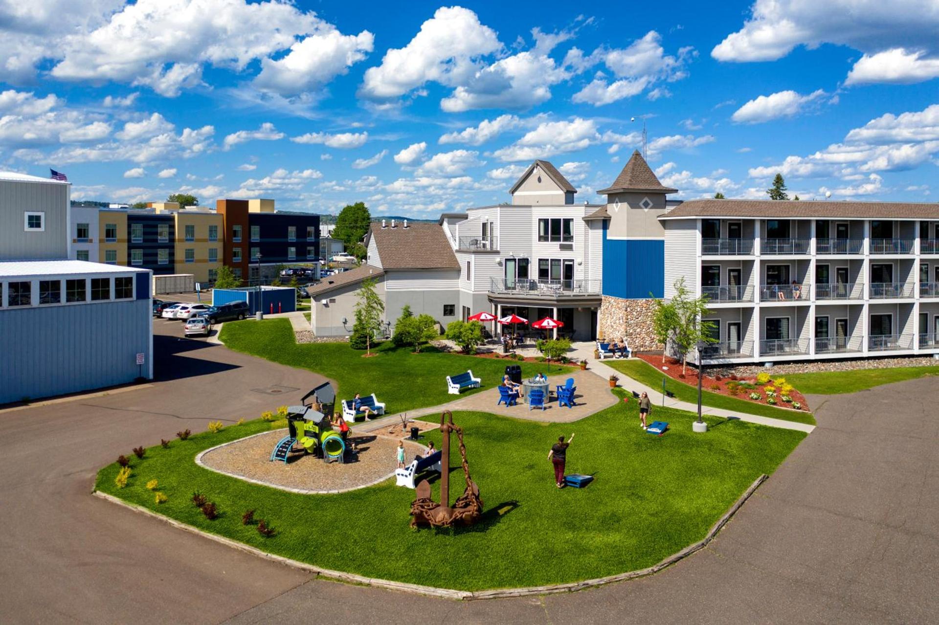 Park Point Marina Inn photo 19