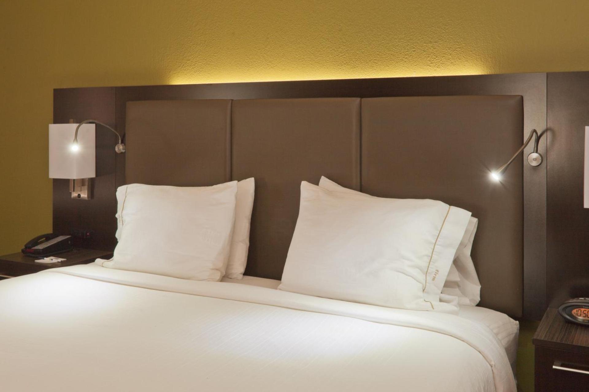 Holiday Inn Express Fulton by IHG photo 36