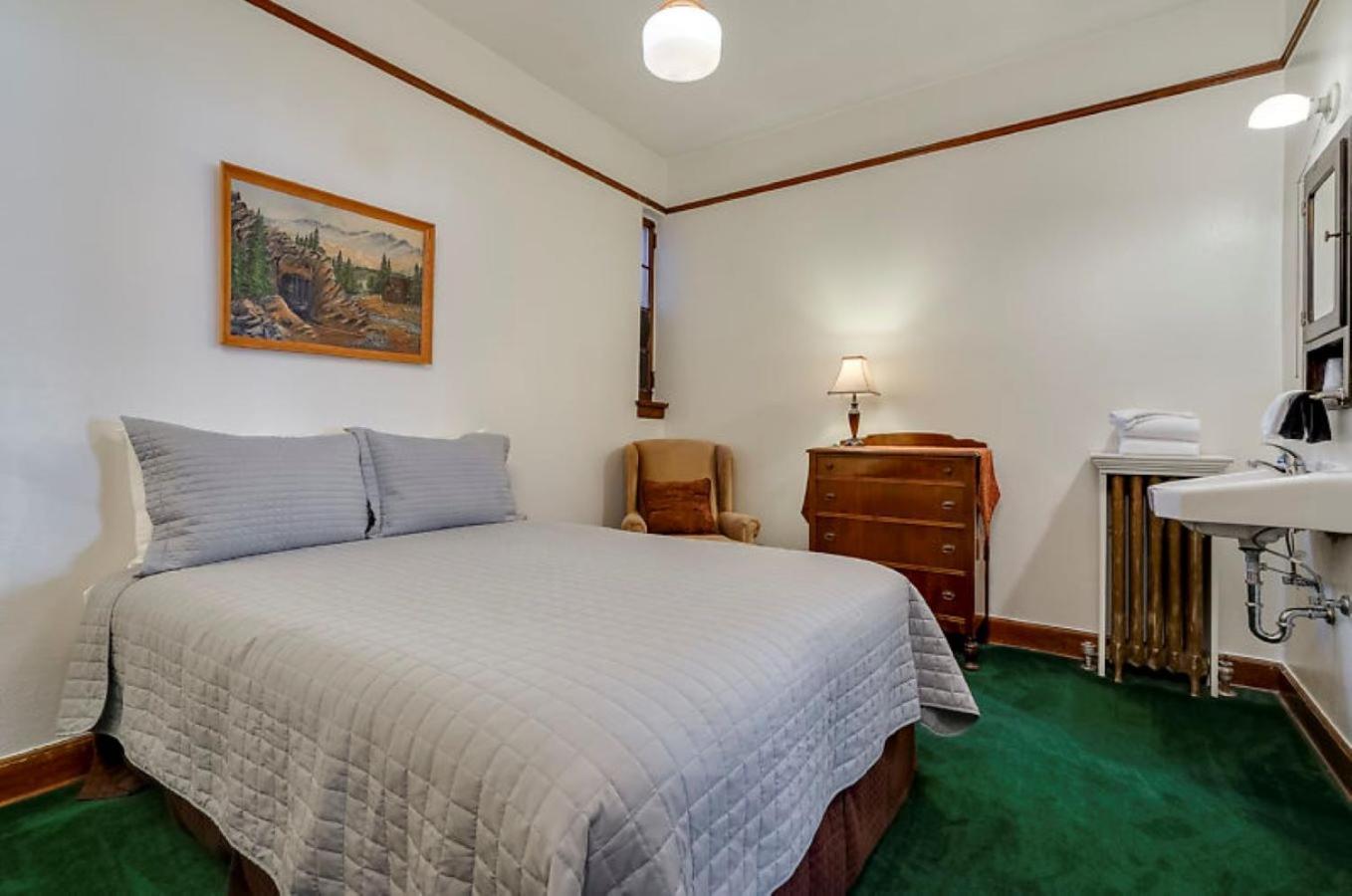 Ryan Hotel photo 42