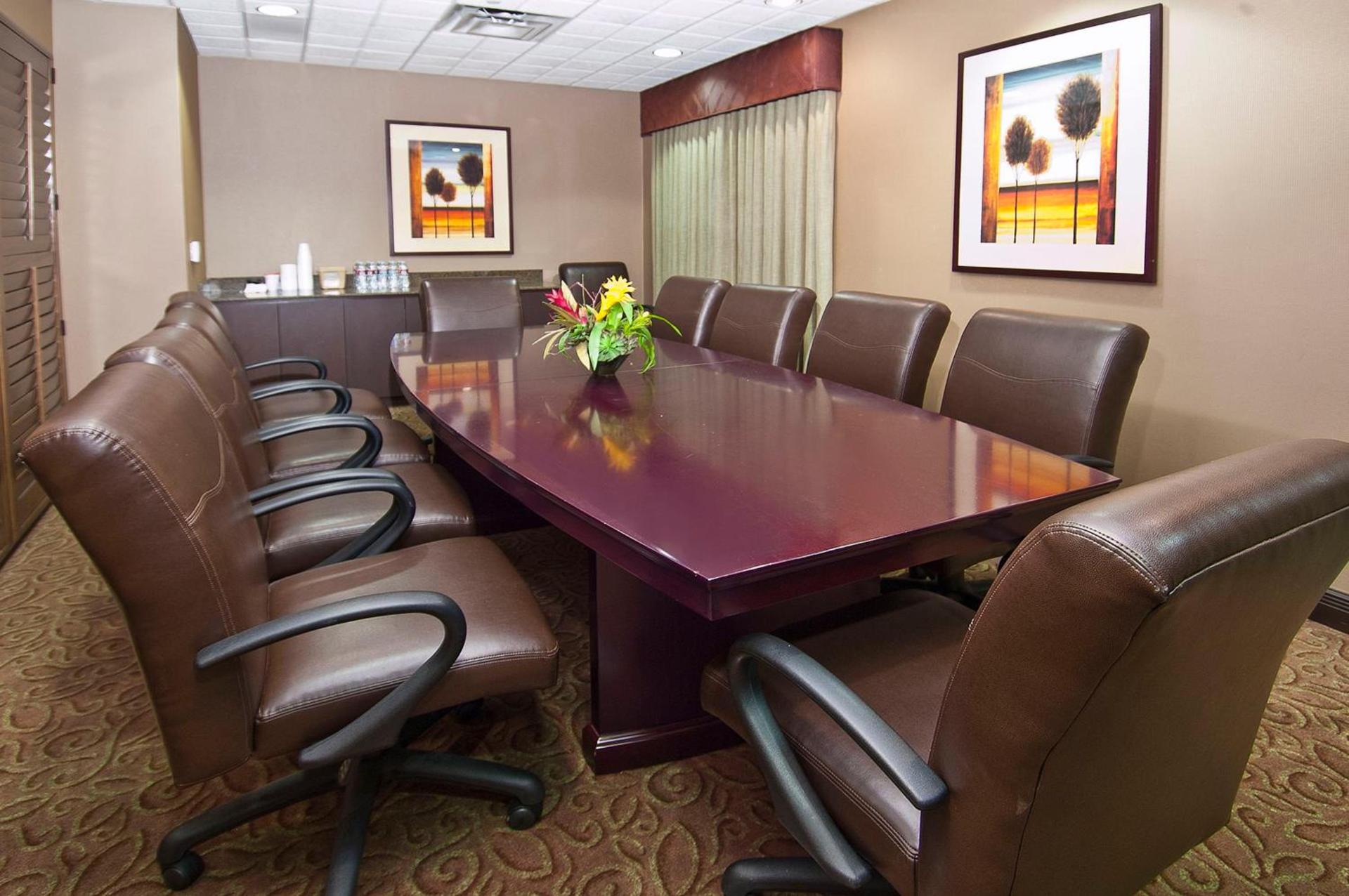 Holiday Inn Express & Suites Oro Valley-Tucson North by IHG photo 26