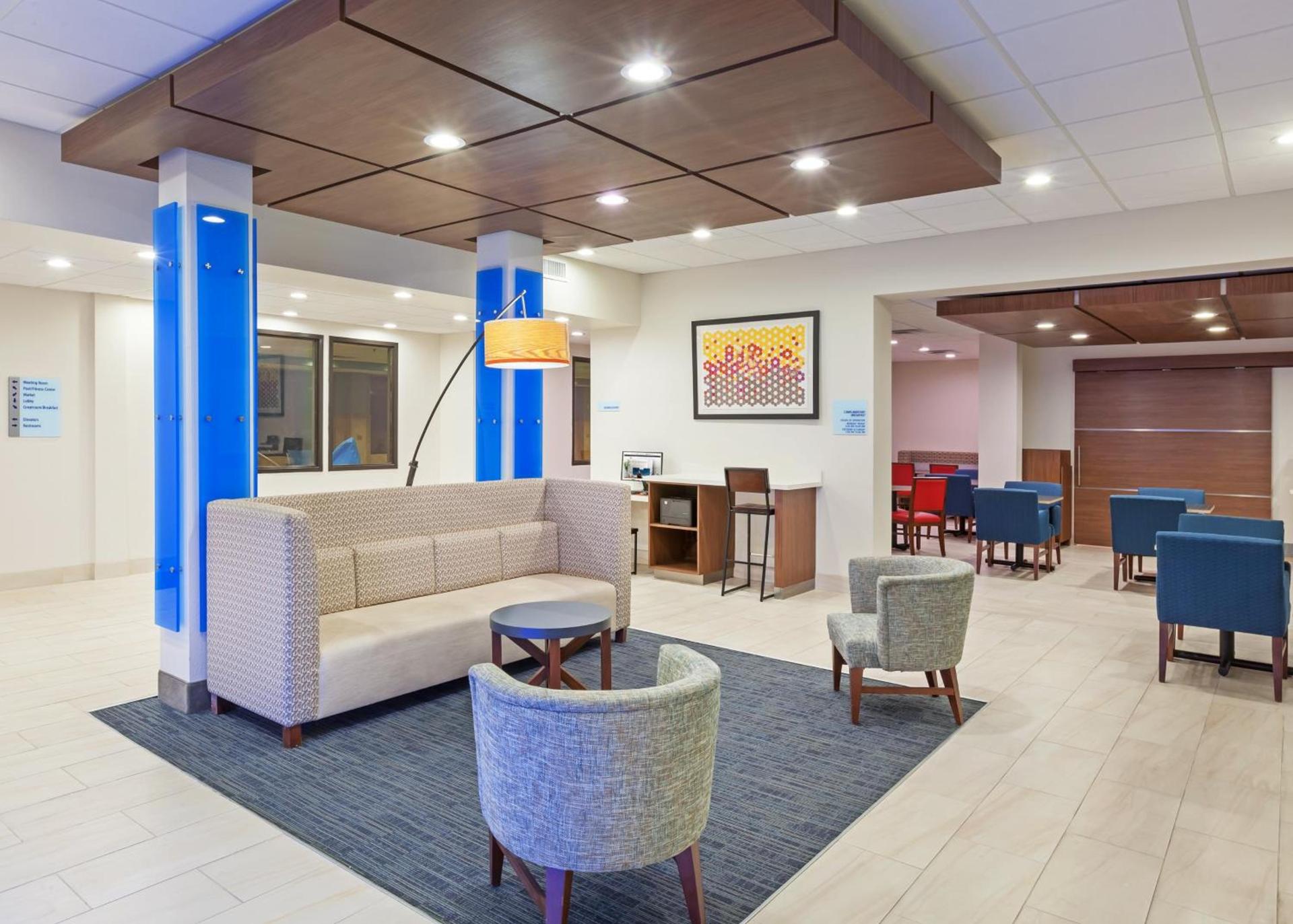 Holiday Inn Express & Suites Houston - Memorial Park Area by IHG photo 12