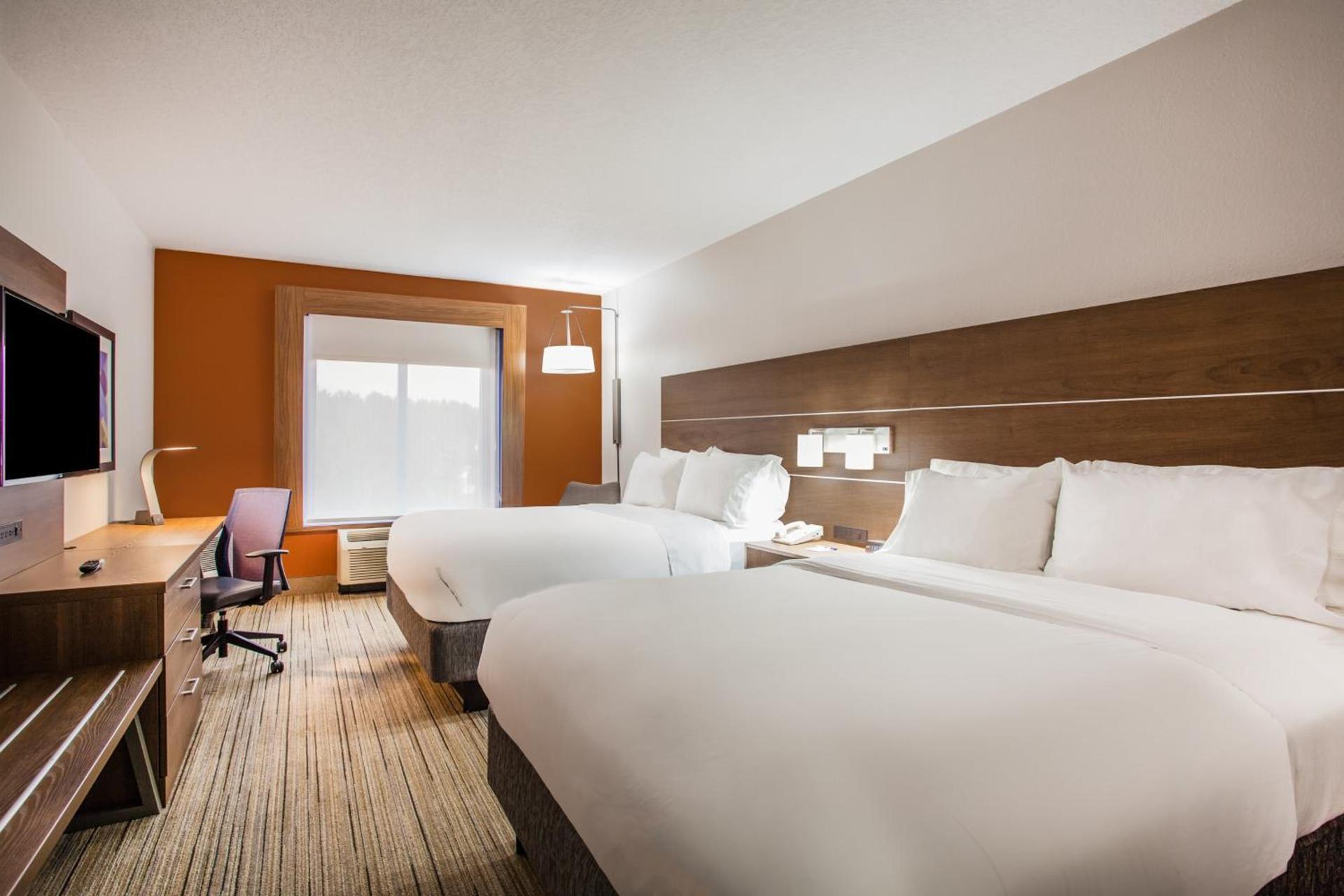 Holiday Inn Express Hotel & Suites Inverness by IHG photo 21