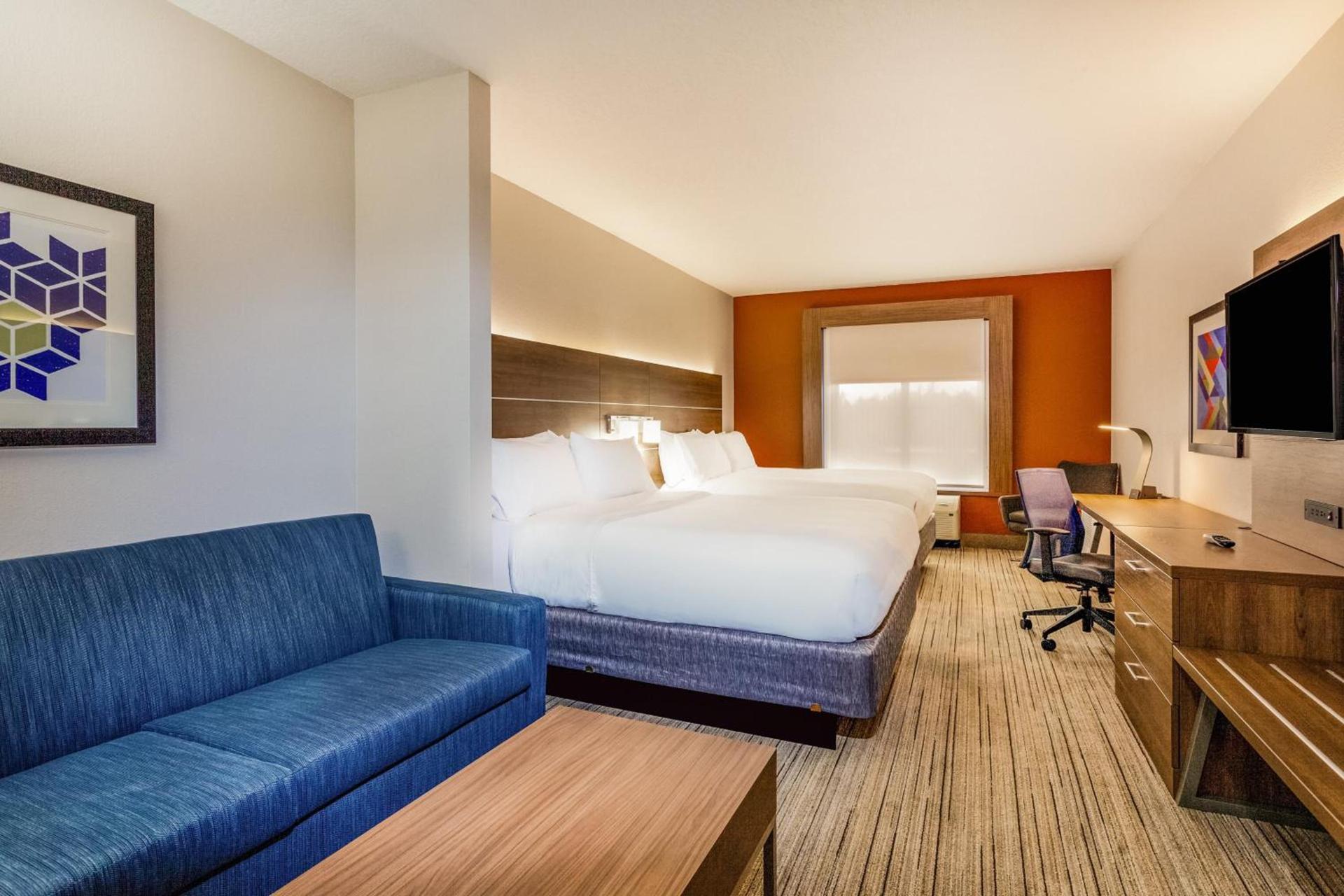 Holiday Inn Express Hotel & Suites Inverness by IHG photo 18